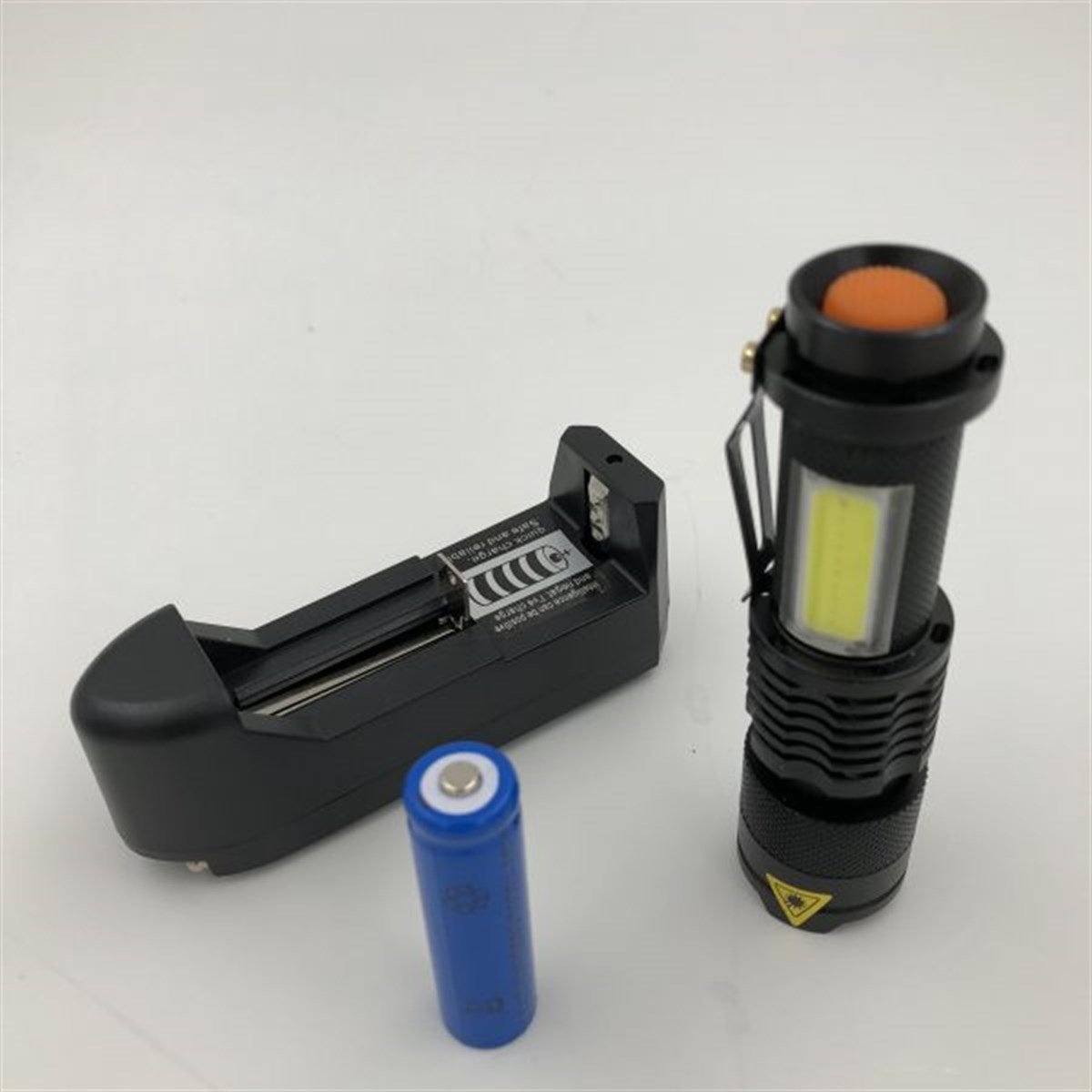 Police PS-2 Cree Q5 + COB Led Şarjlı El Feneri