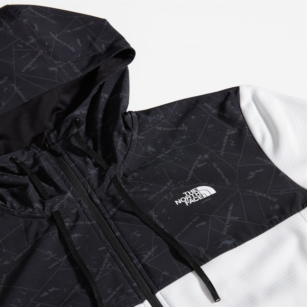 The North Face Train N Logo Overlay Beyaz Erkek Mont