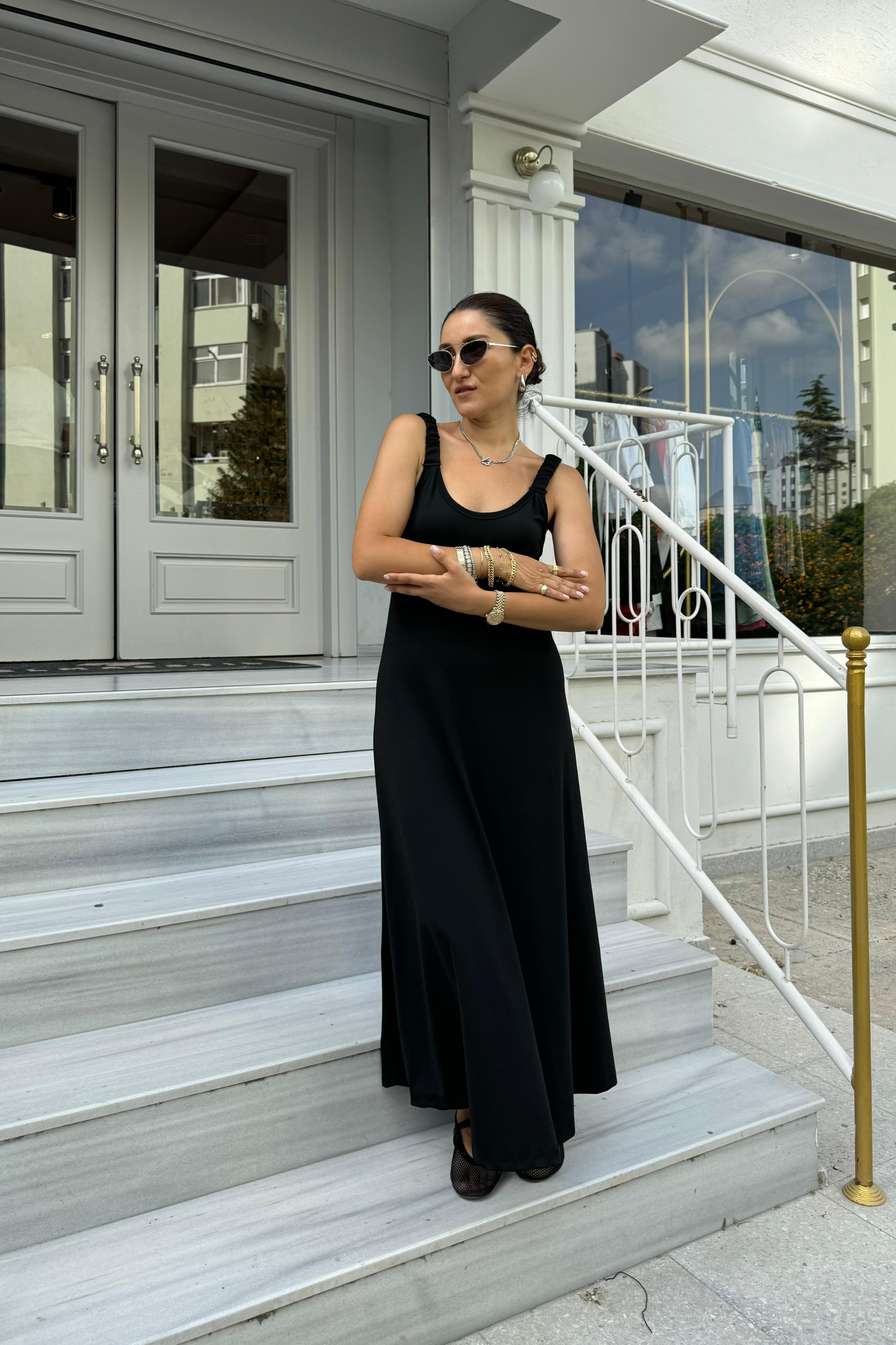 ASKILARI BÜZGÜLÜ ÇAN ELBİSE/22098
