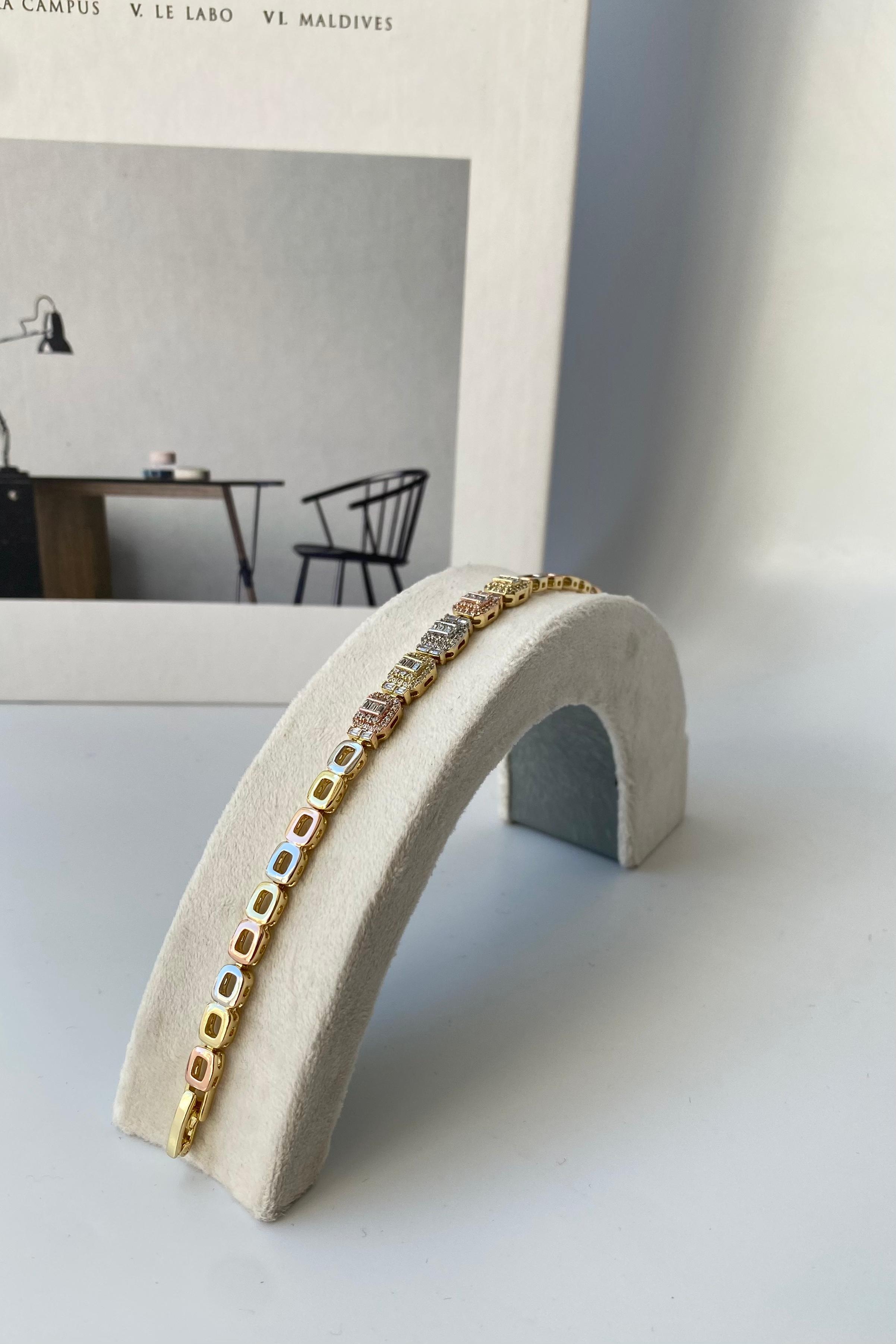 BAGET BEŞ TAŞ BİLEZİK