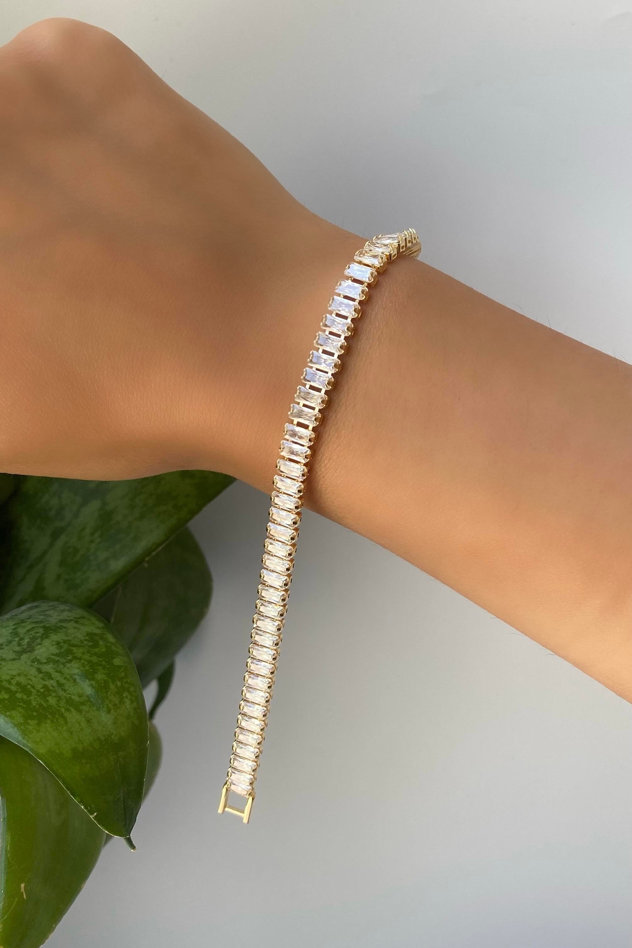 BAGET TAŞLI SU YOLU BİLEZİK 2CM