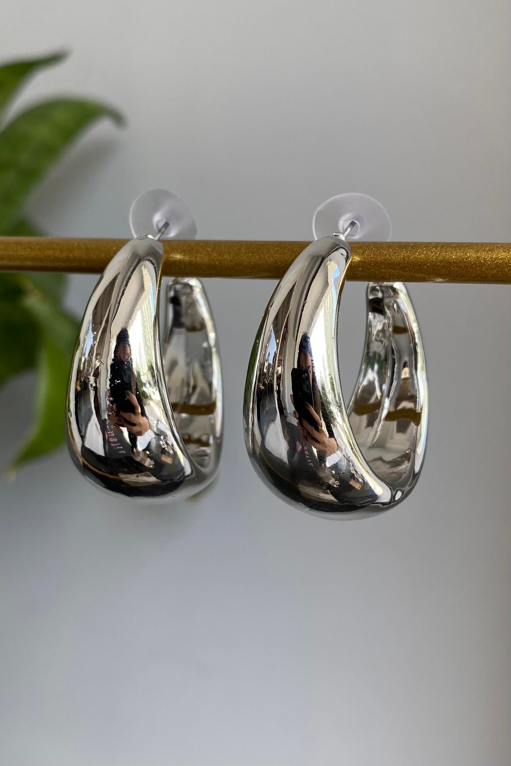 BOMBELİ AY HALKA KÜPE