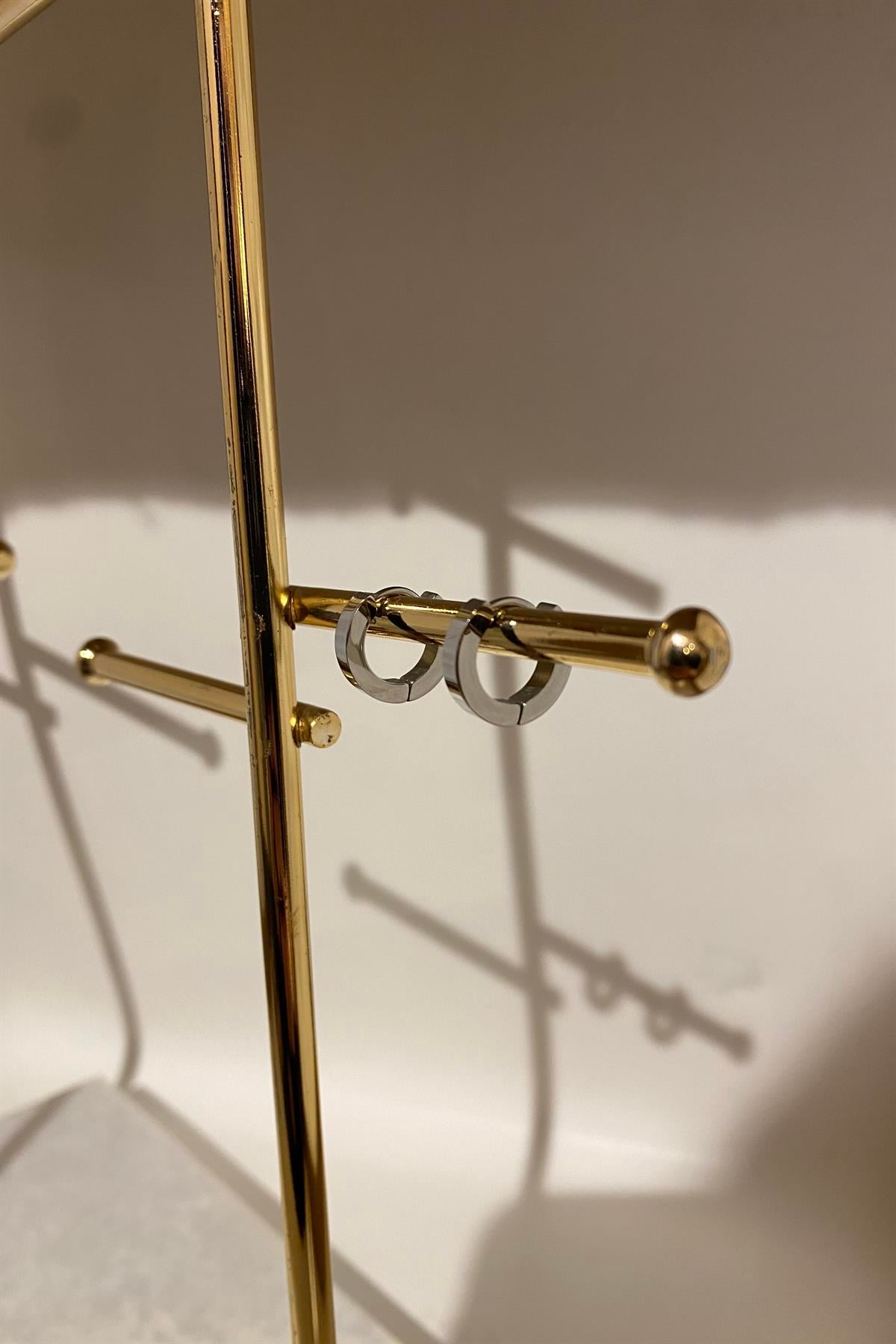 ÇELİK KARE KESİT HALKA KÜPE 1,3cm