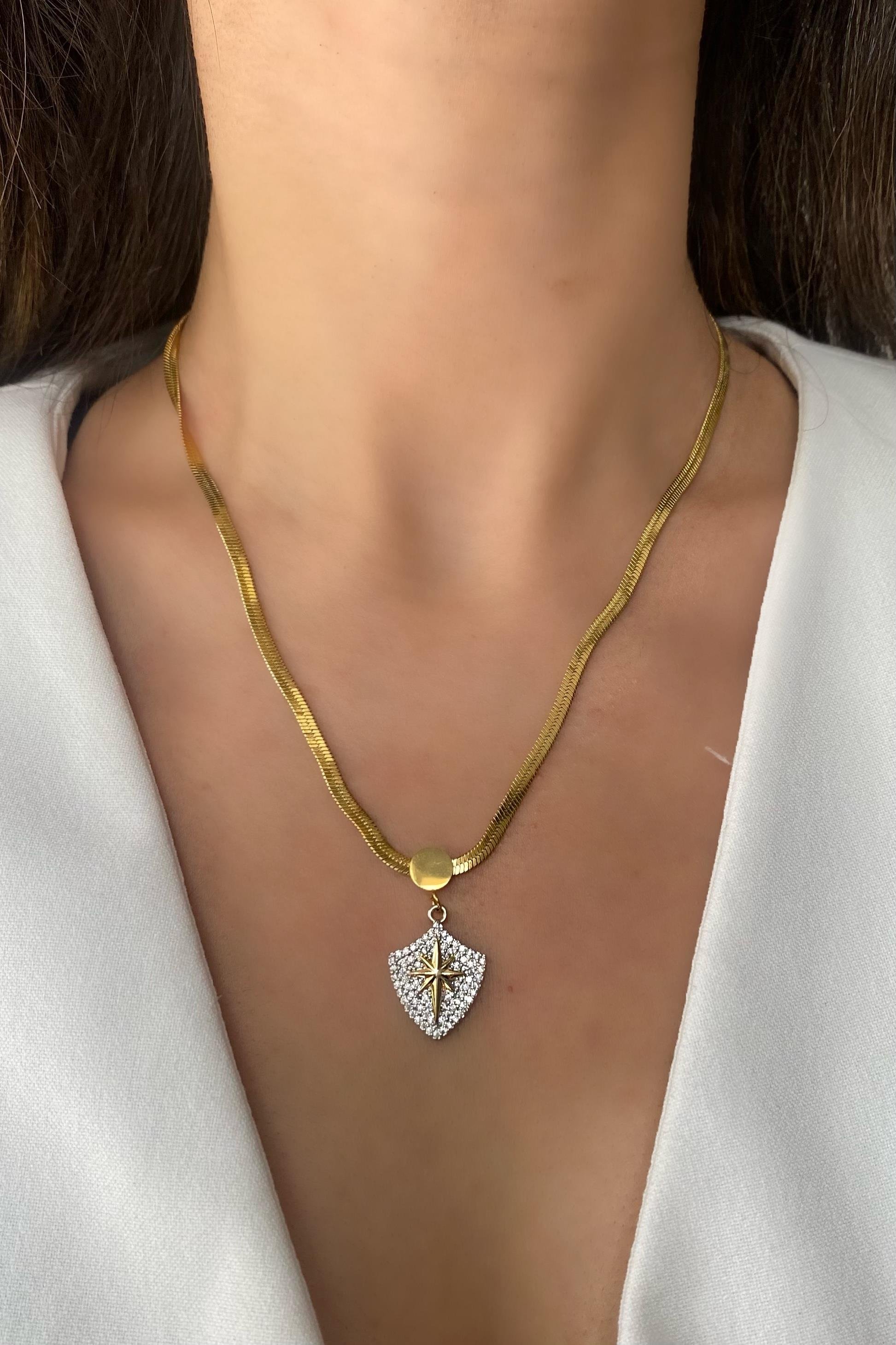 ÇELİK ZIRH UÇLU KOLYE