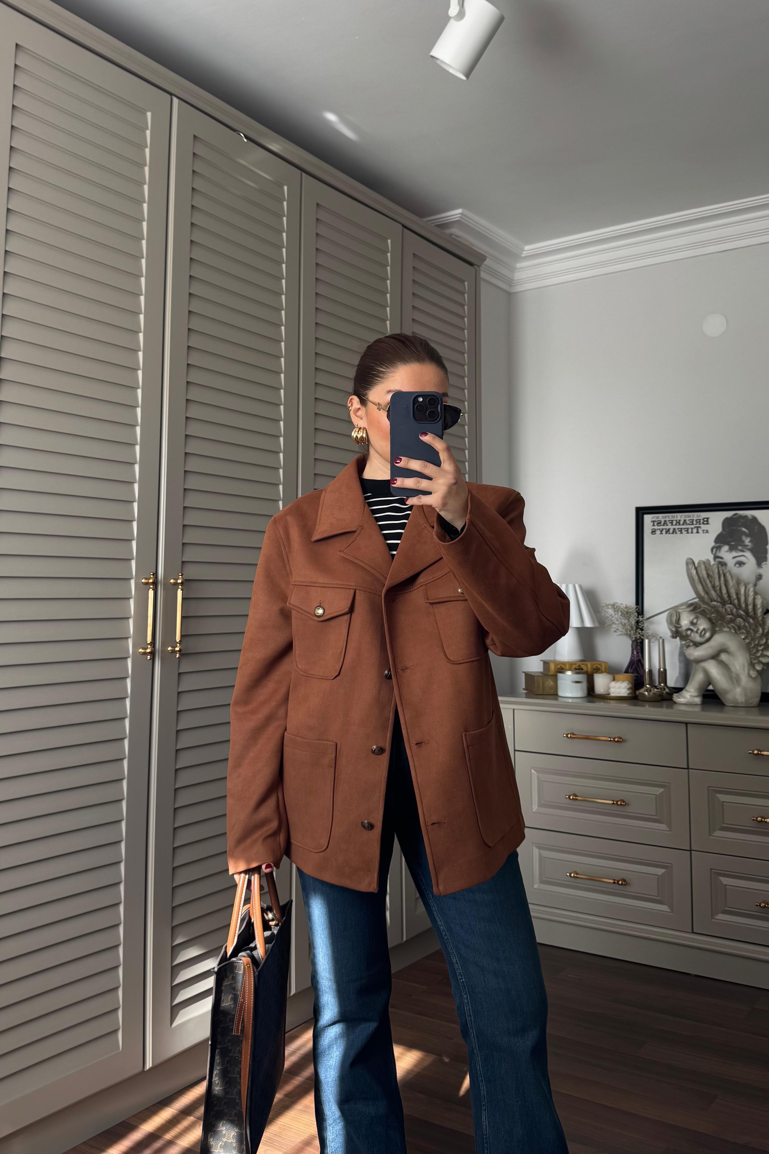 CEP DETAYLI SÜET CEKET