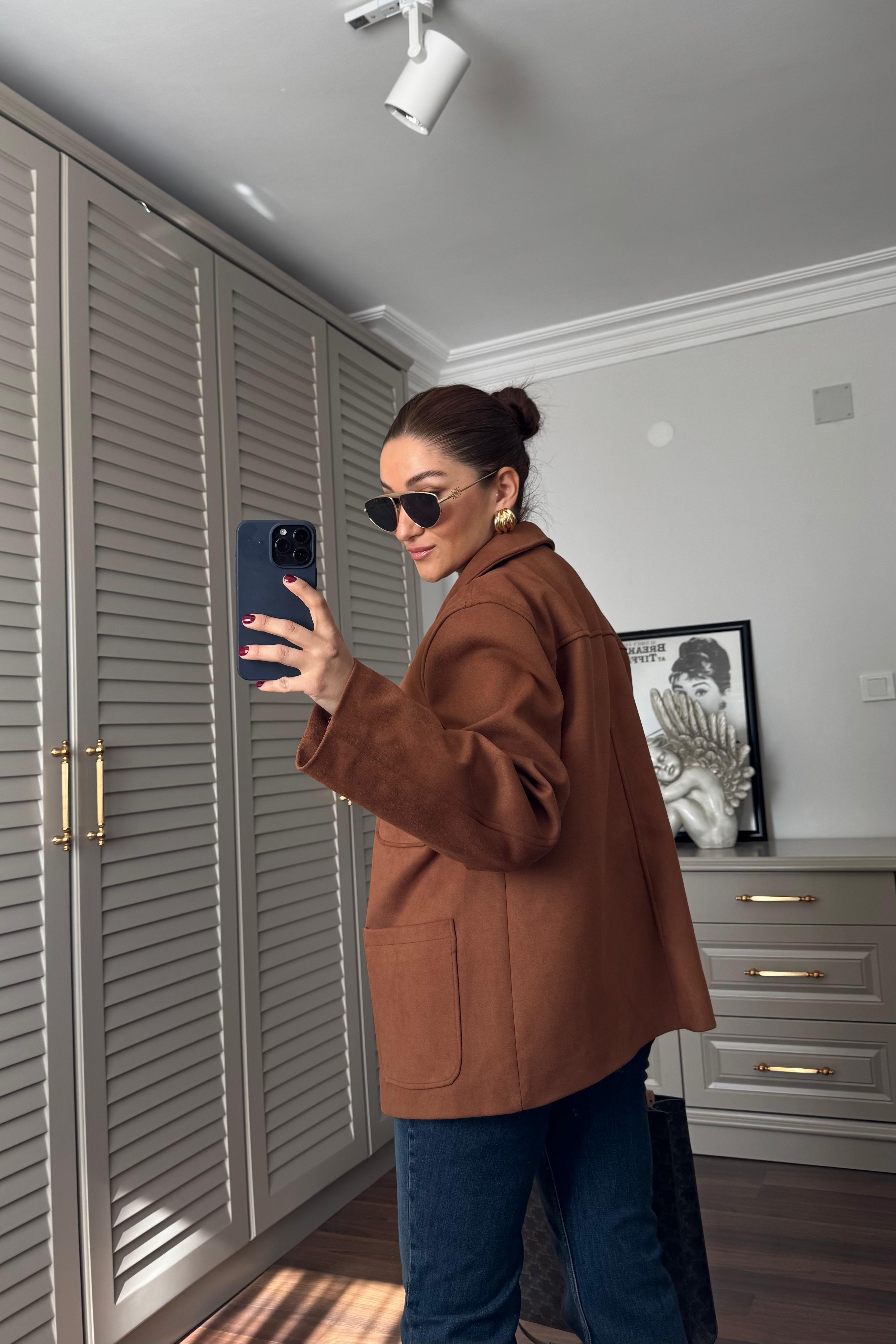 CEP DETAYLI SÜET CEKET