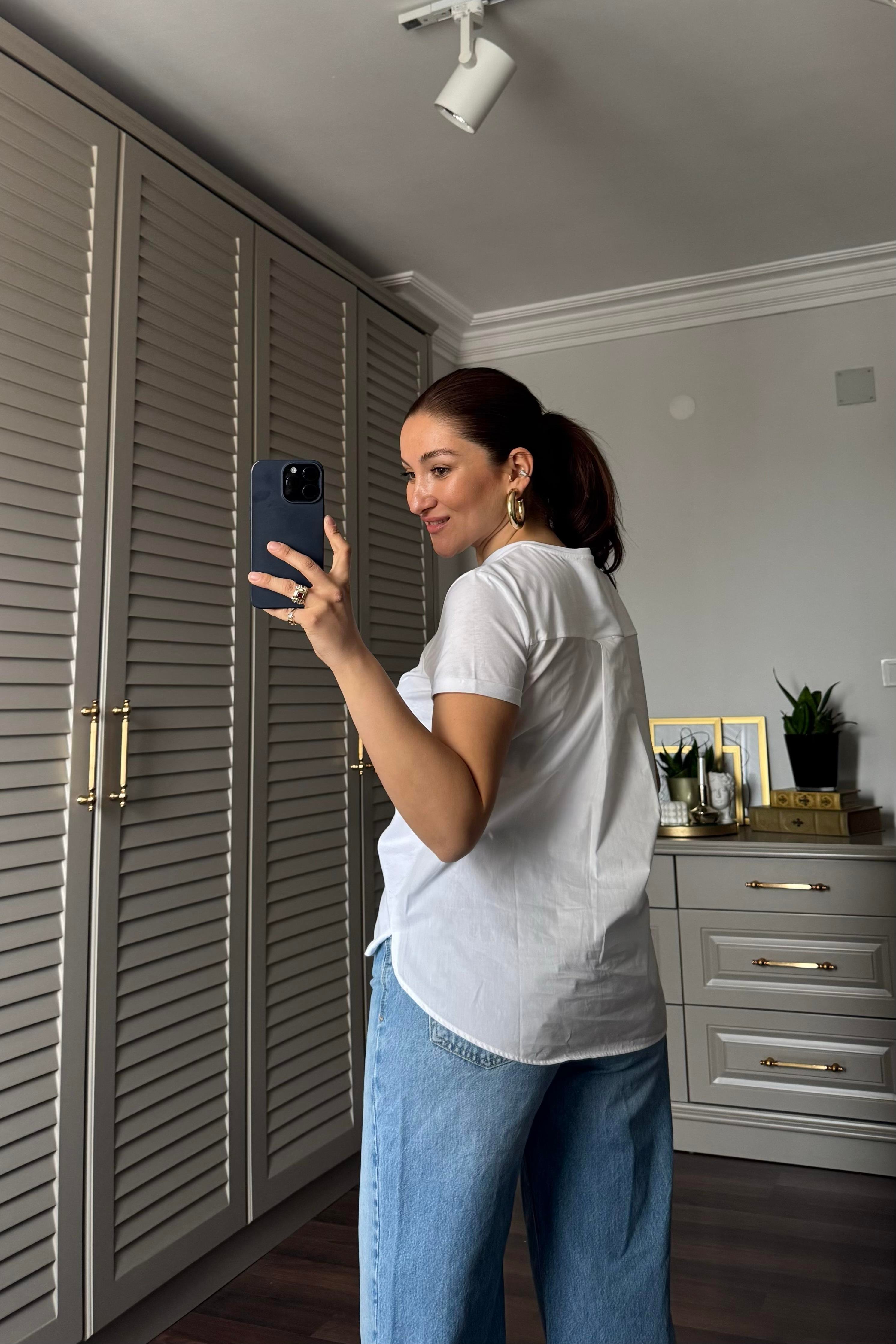 CEP TAŞLI MOTIVI T-SHIRT