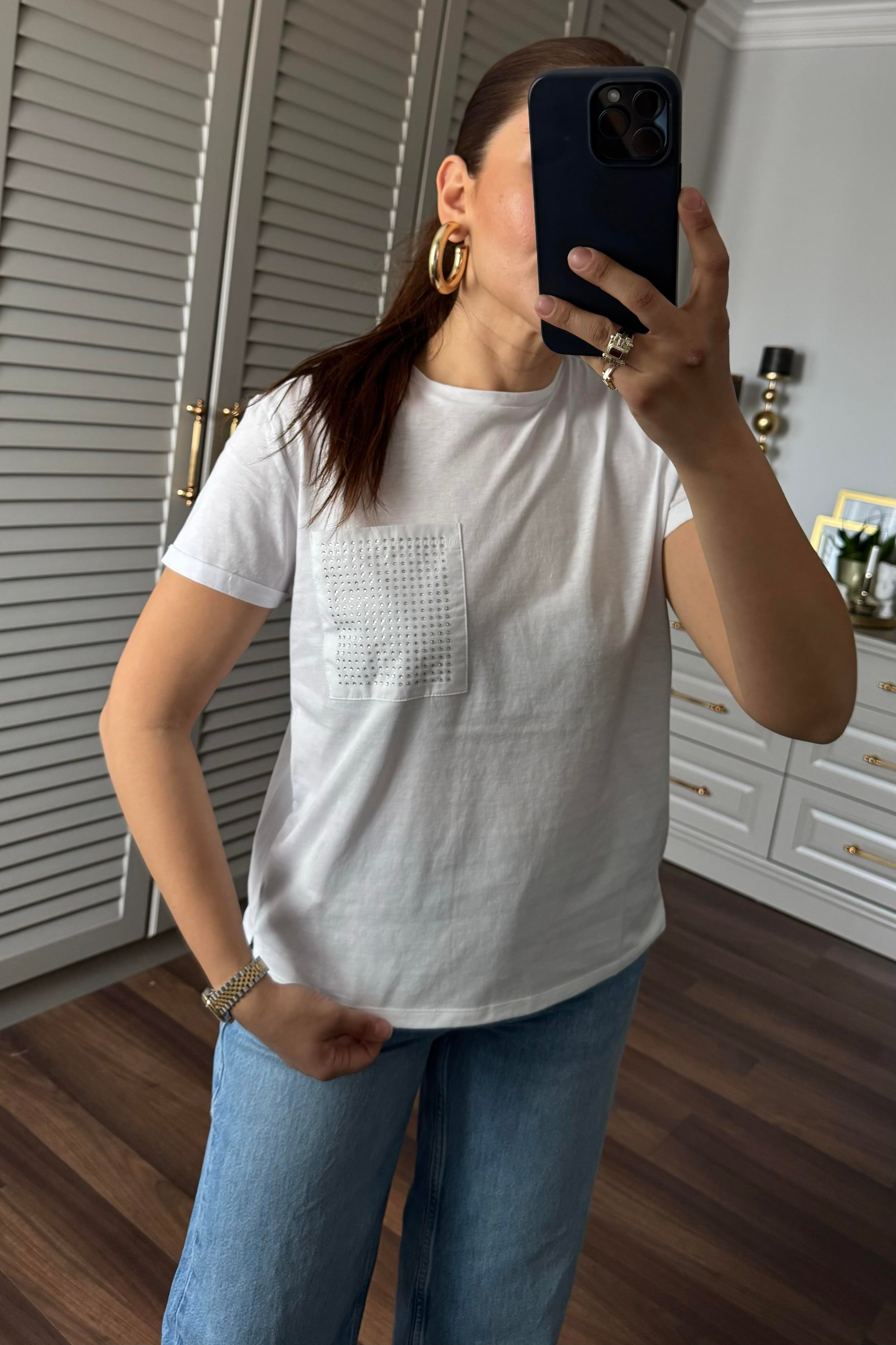 CEP TAŞLI MOTIVI T-SHIRT