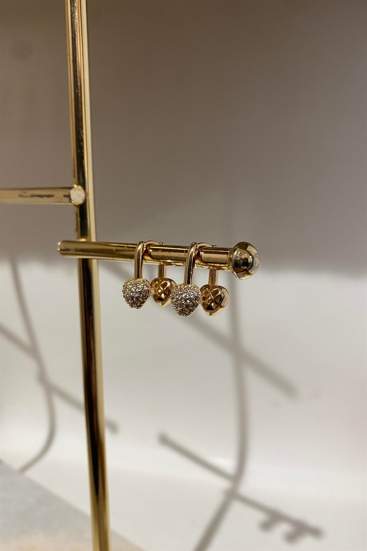 ÇİFT KALPLİ KÜPE