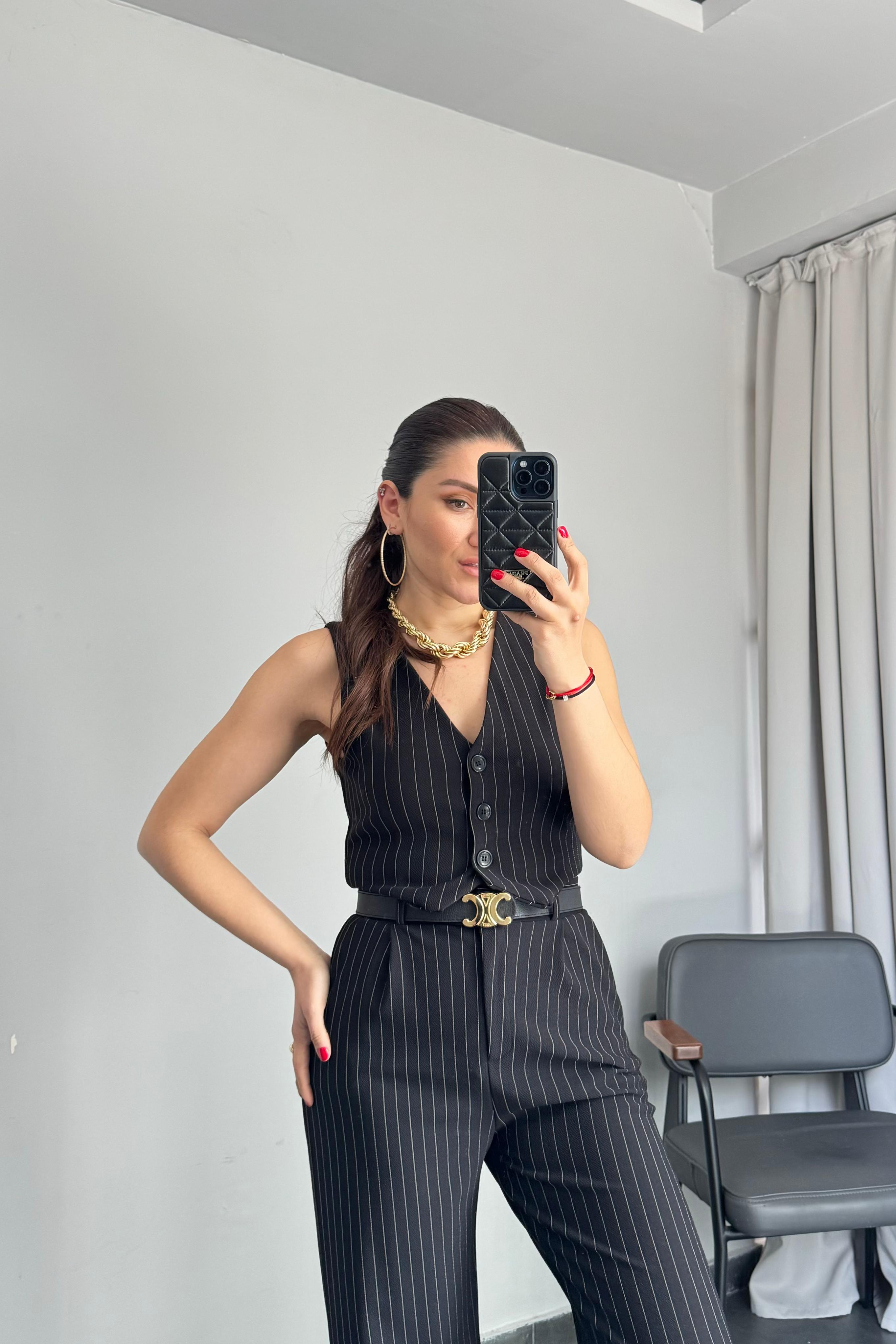 ÇİZGİLİ YELEKLİ TAKIM/260