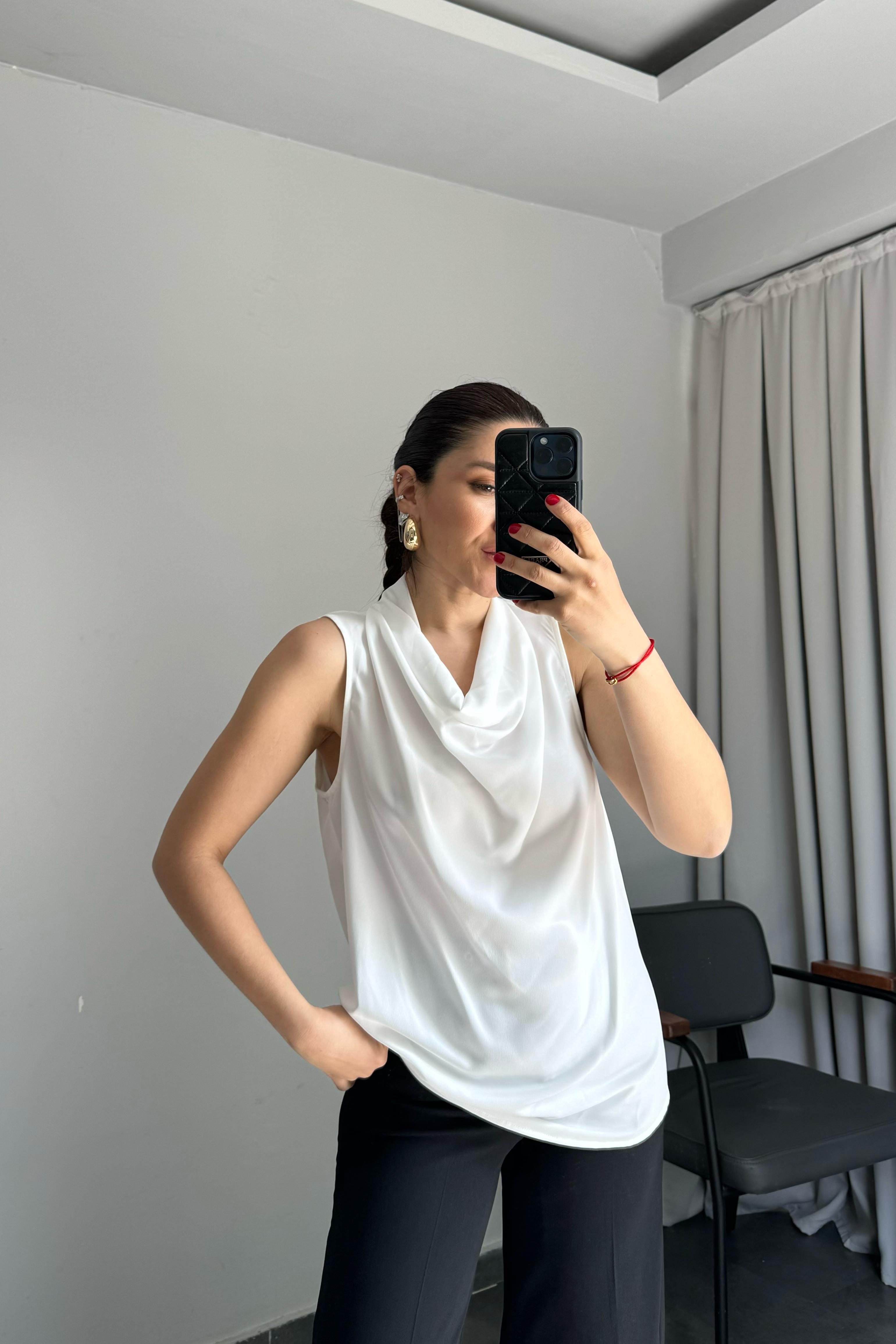 DEGAJE YAKA ŞİFON BLUZ