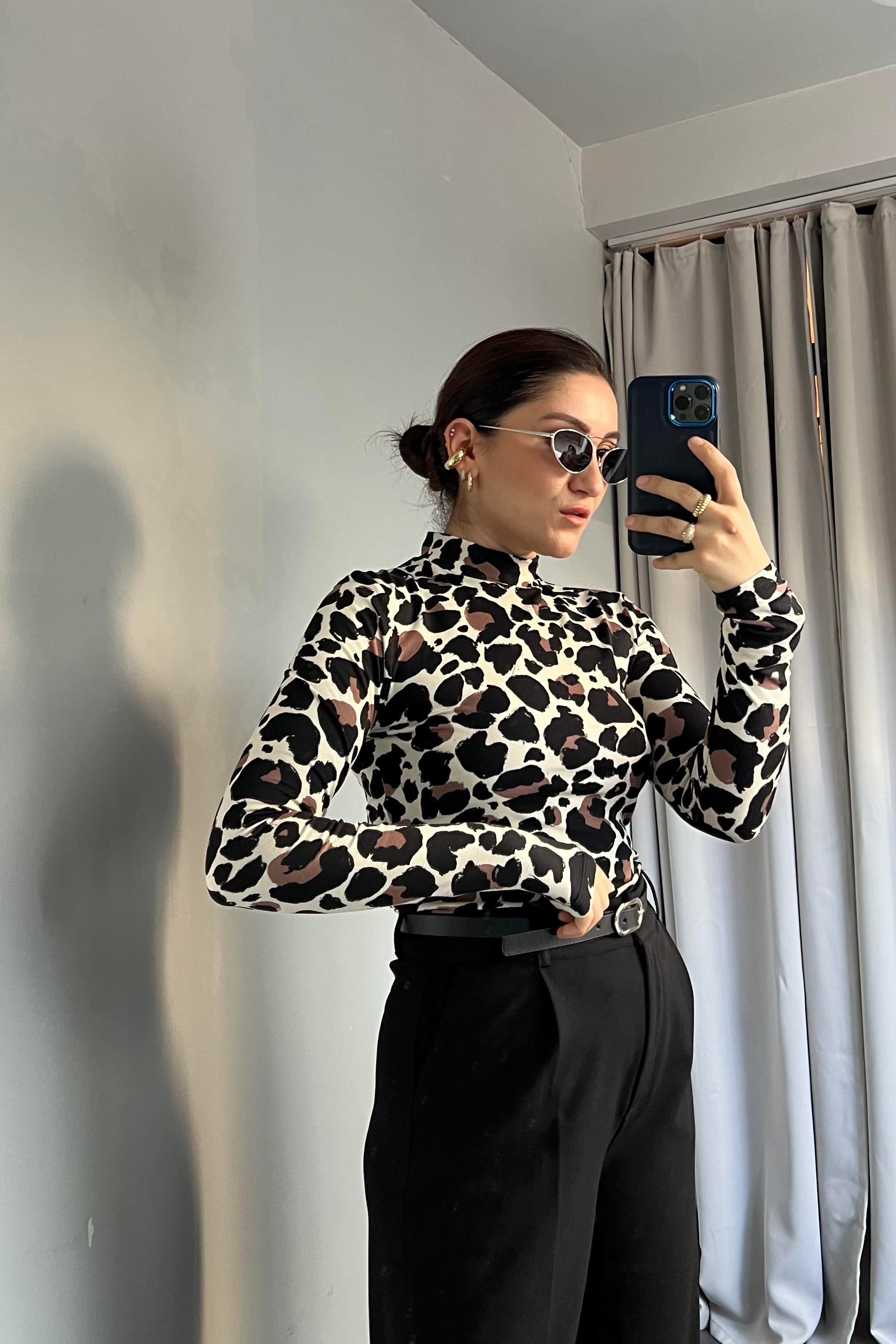 DİK YAKA UZUN KOL BASIC