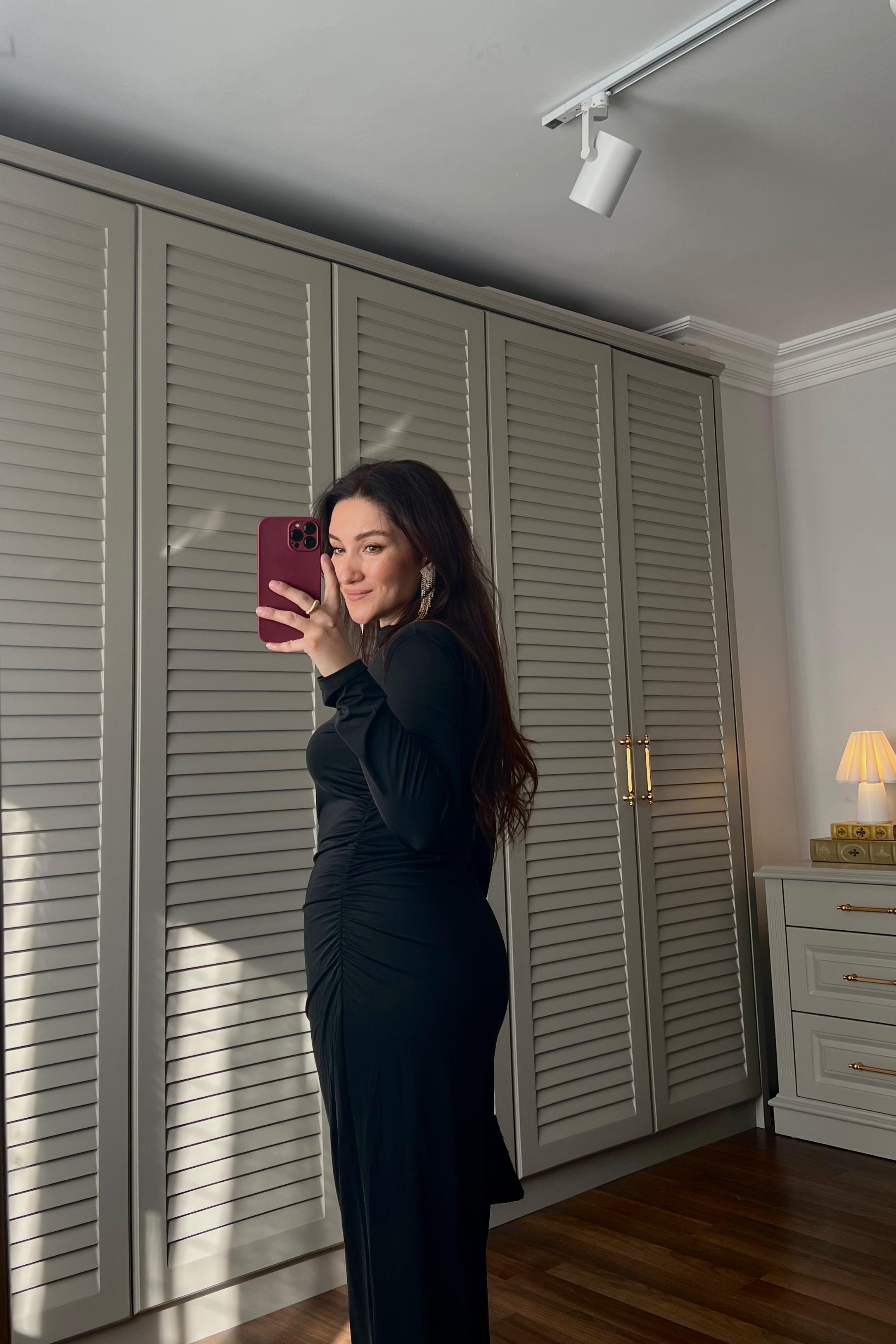 DRAPELİ VATKA KOL MİDİ ELBİSE