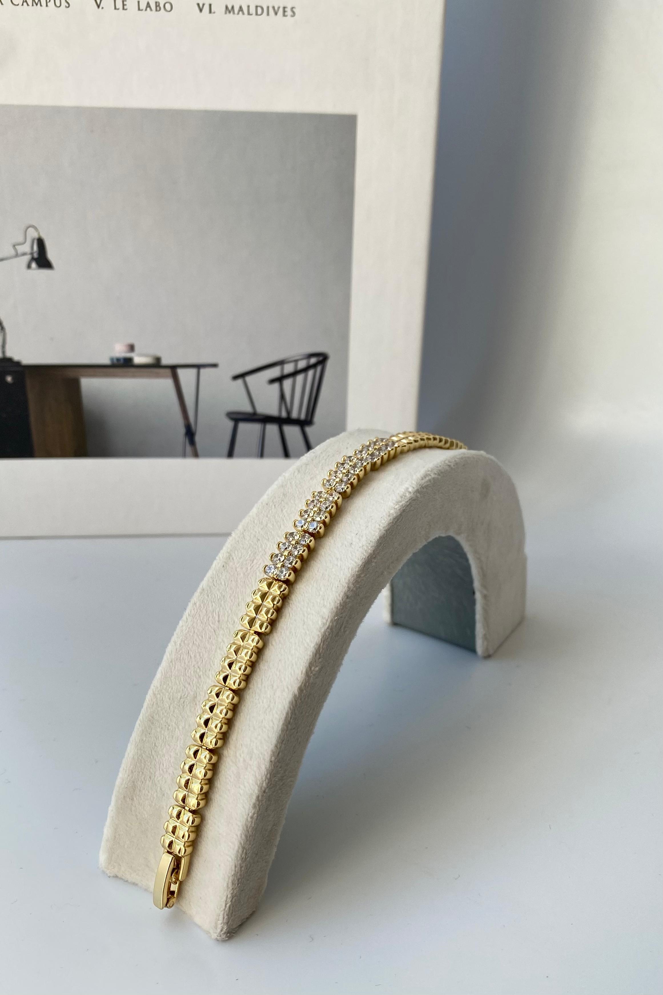 EZME İZLİ TAŞLI BİLEZİK