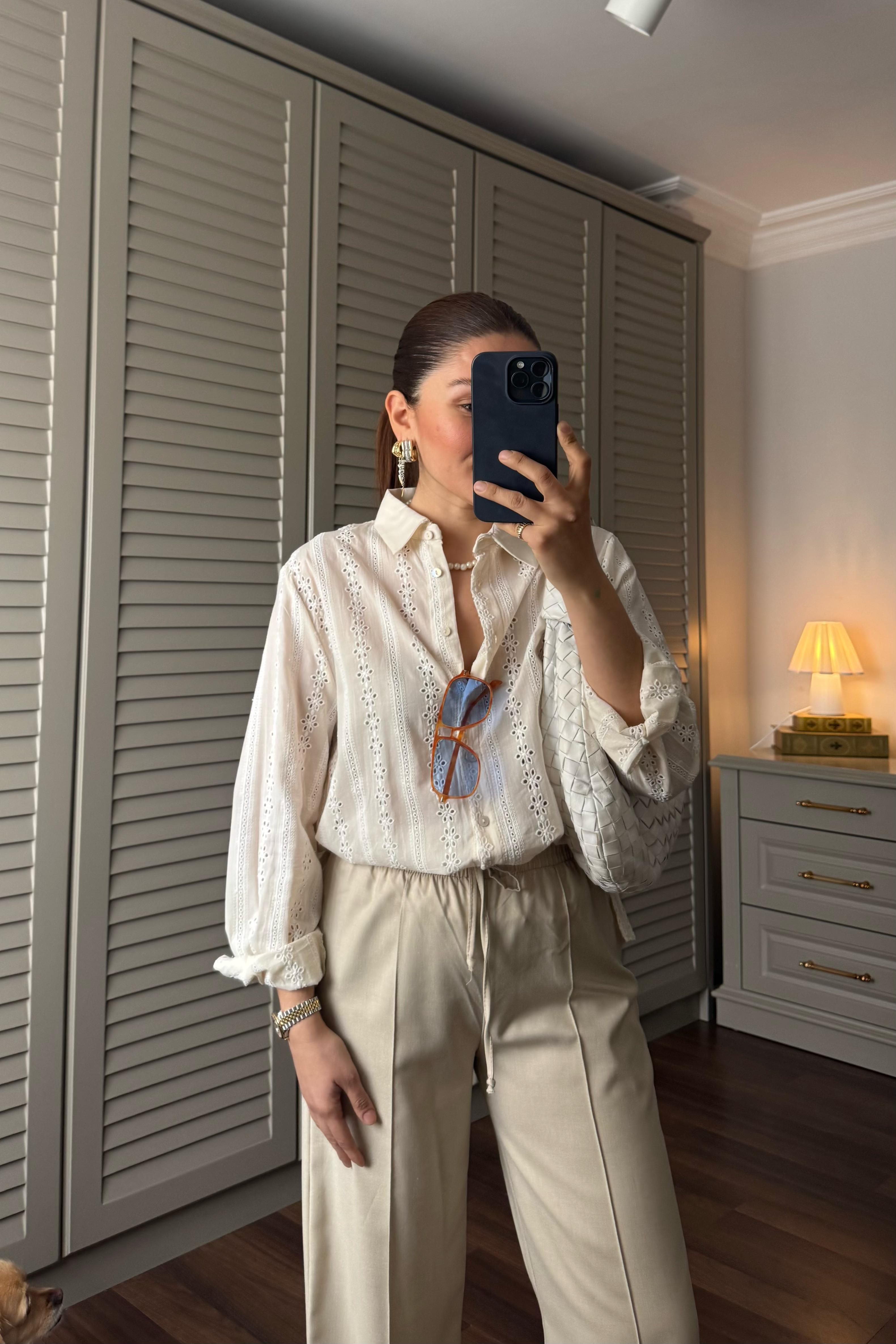 FİSTO İŞLEMELİ GÖMLEK / 1601