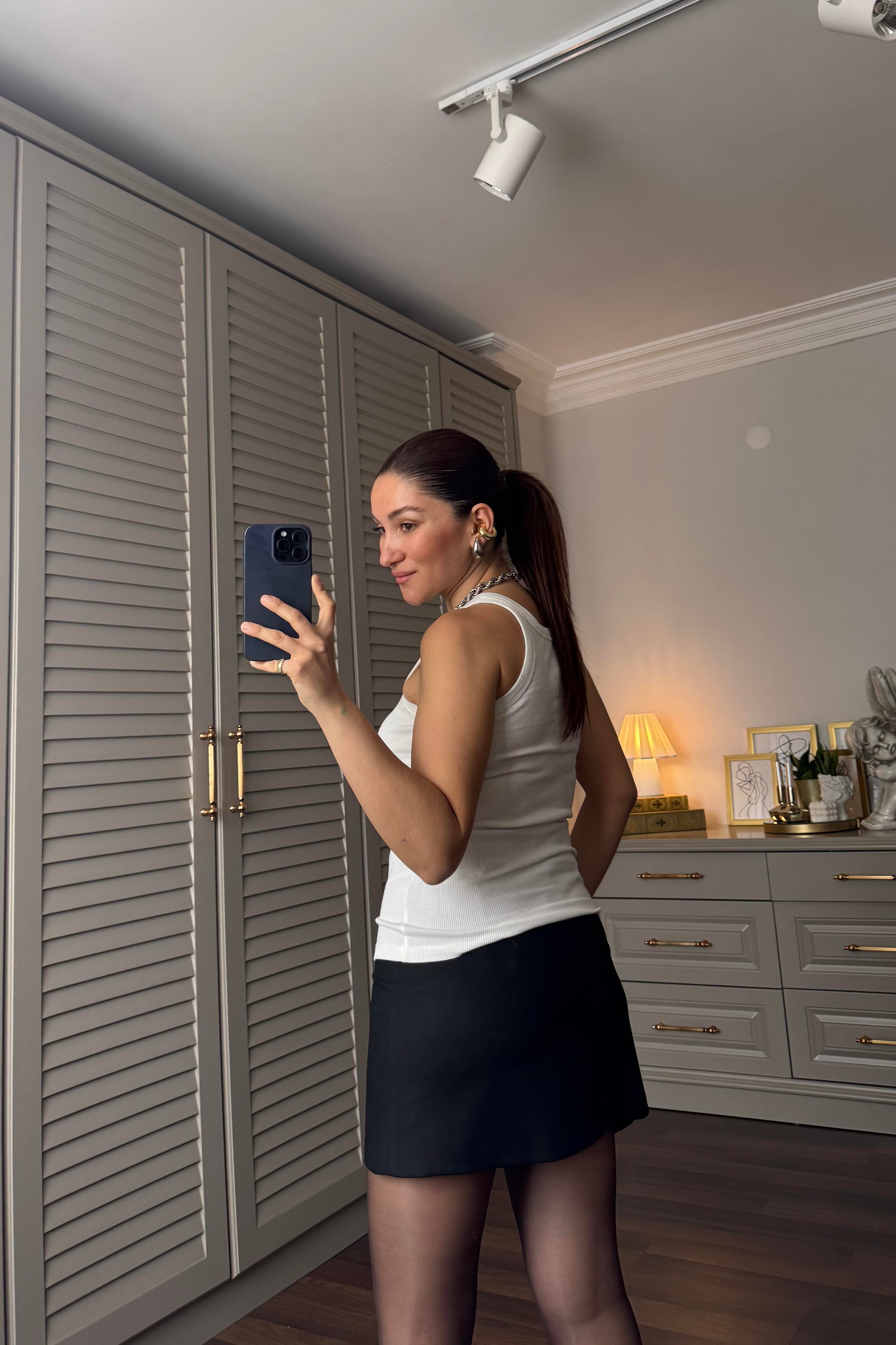 GENİŞ BİYELİ HALTER YAKA ATLET /3861