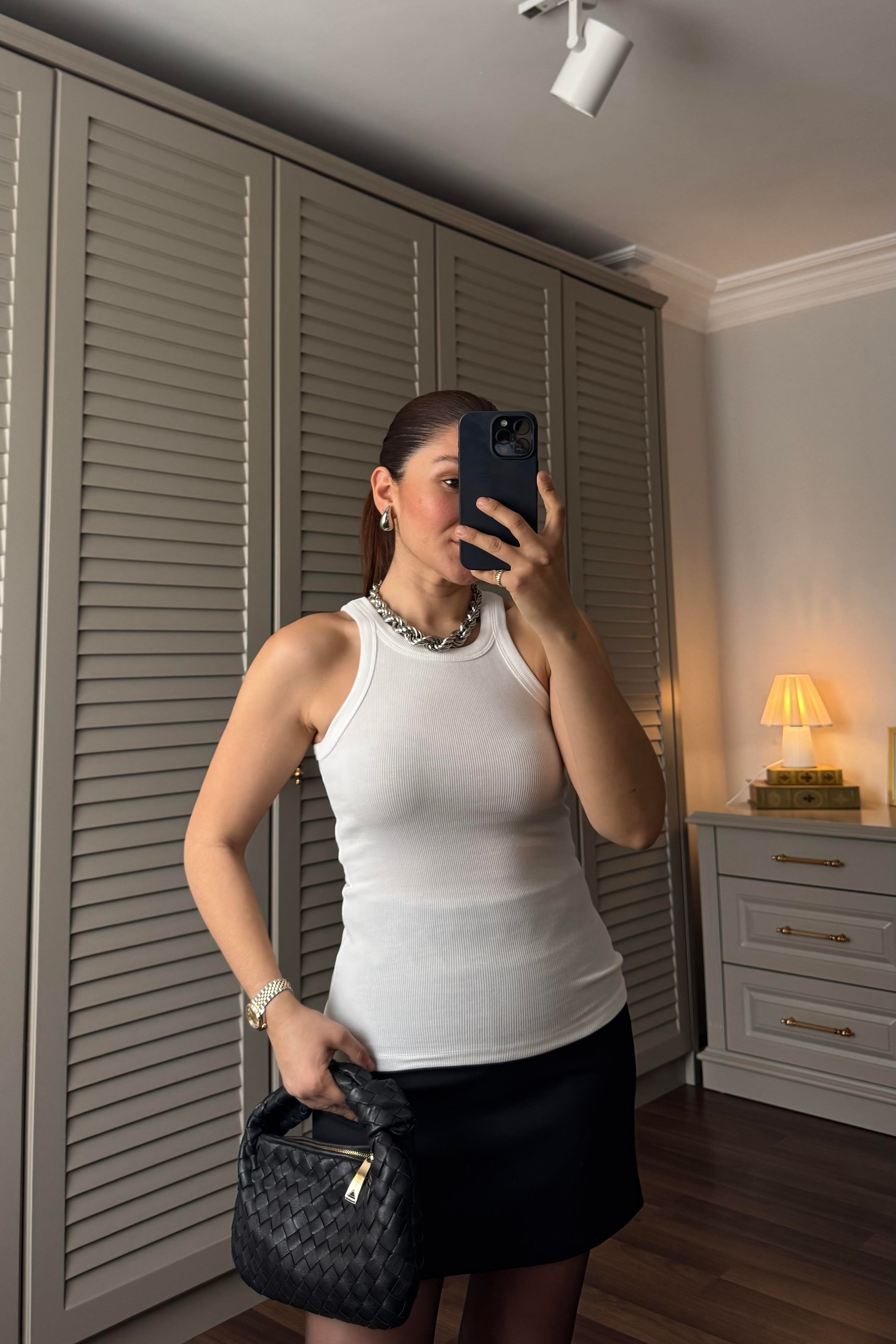 GENİŞ BİYELİ HALTER YAKA ATLET /3861