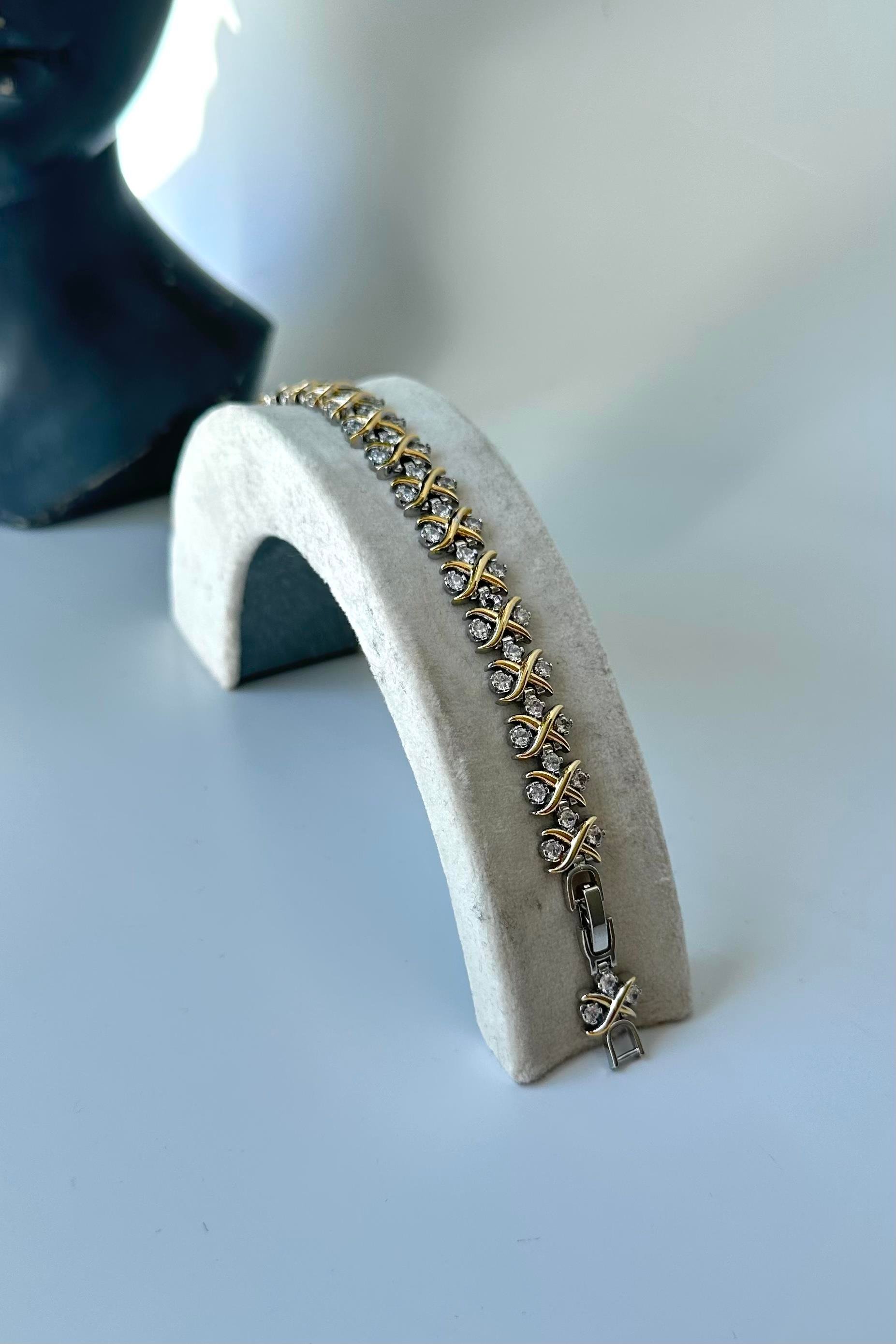 GOLD ÇARPILI TAŞLI BİLEZİK