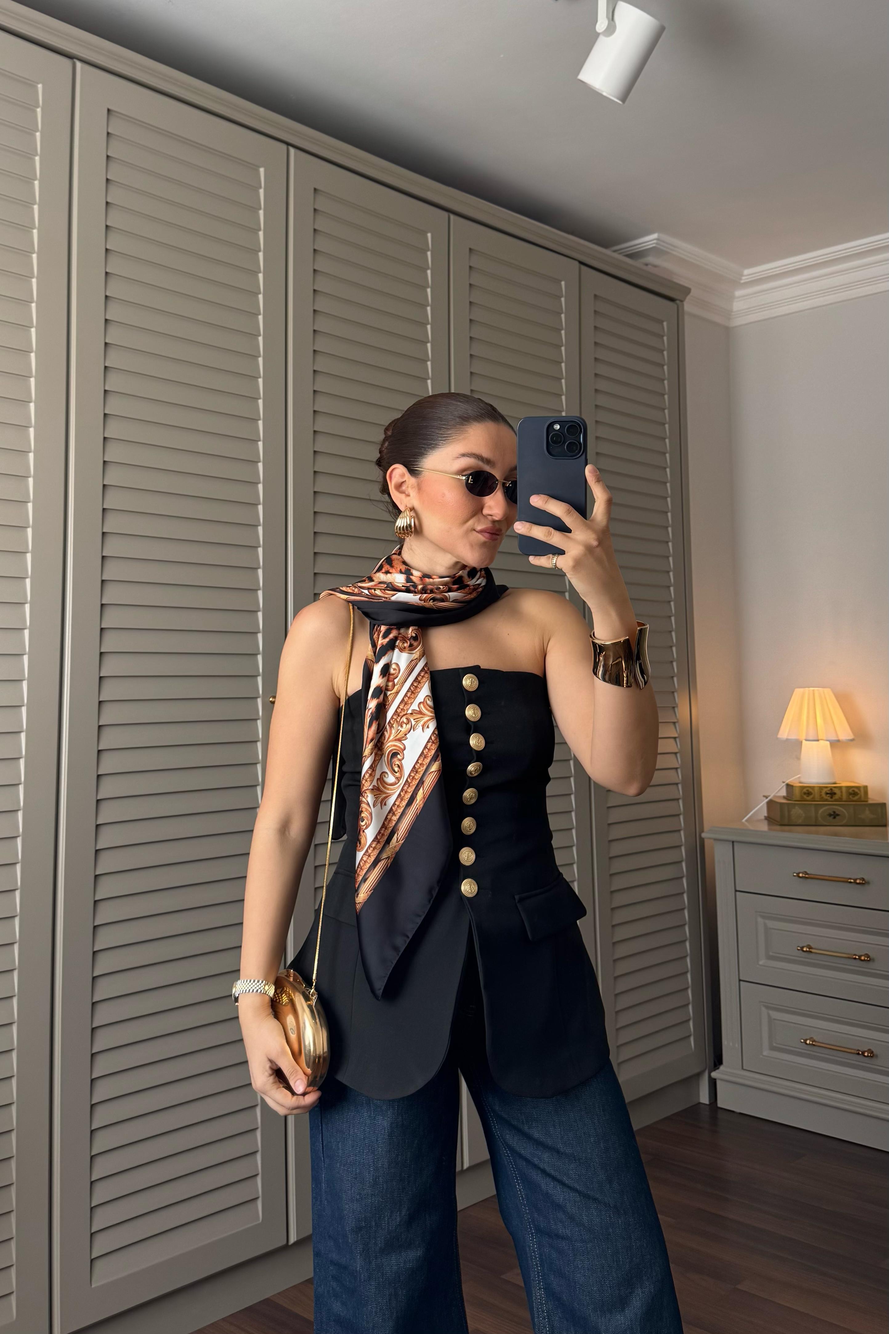 GOLD DÜĞMELİ STRAPLEZ YELEK