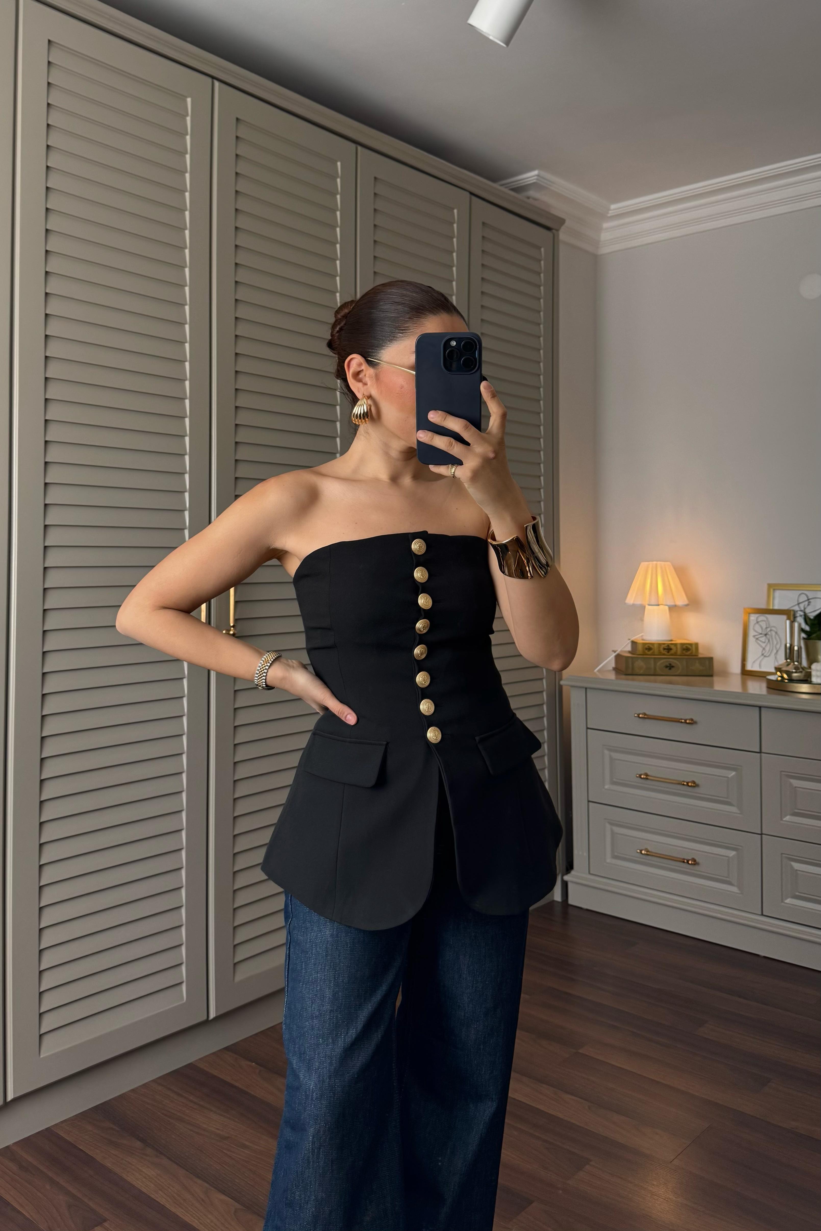 GOLD DÜĞMELİ STRAPLEZ YELEK