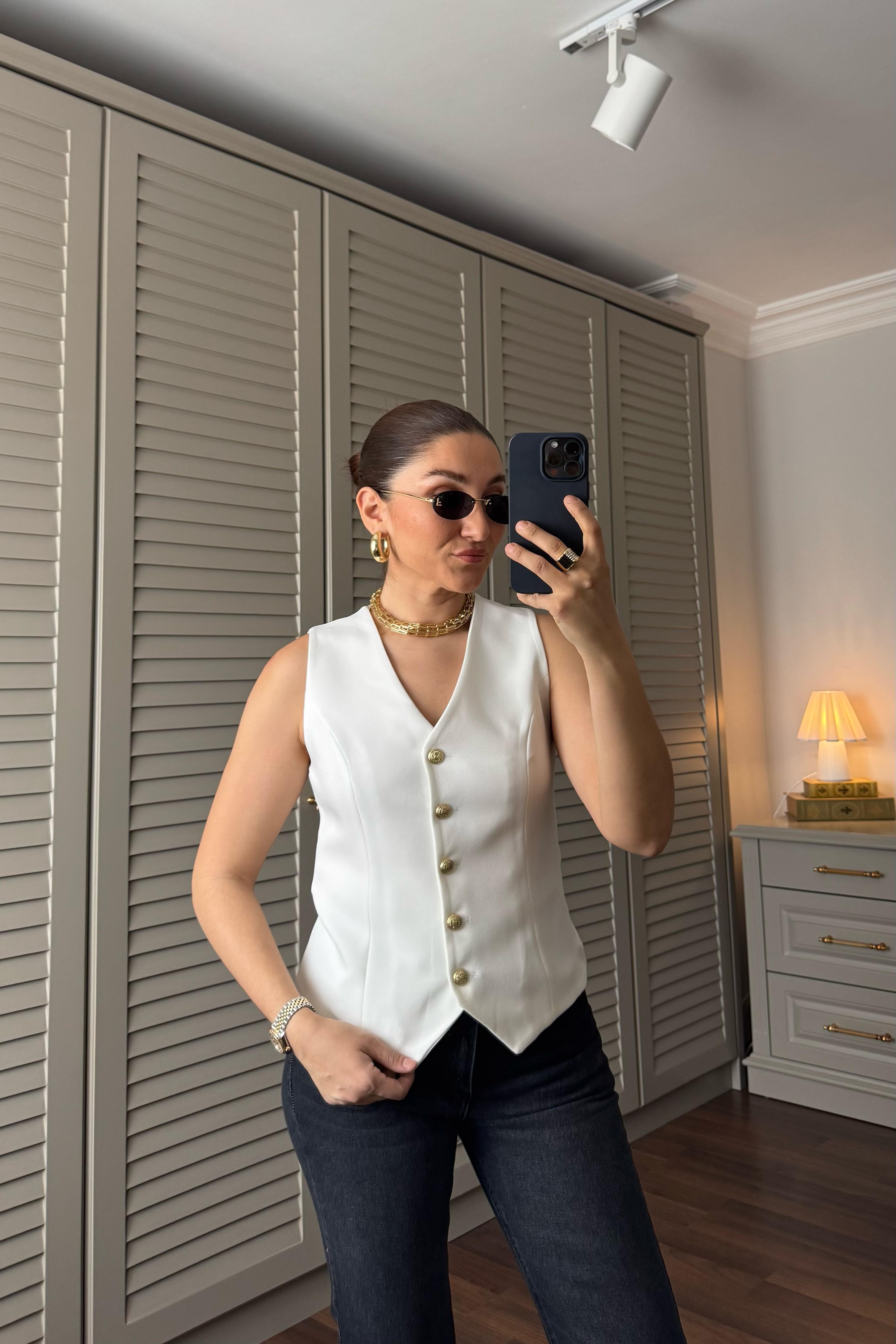 GOLD DÜĞMELİ V YAKA YELEK ZR