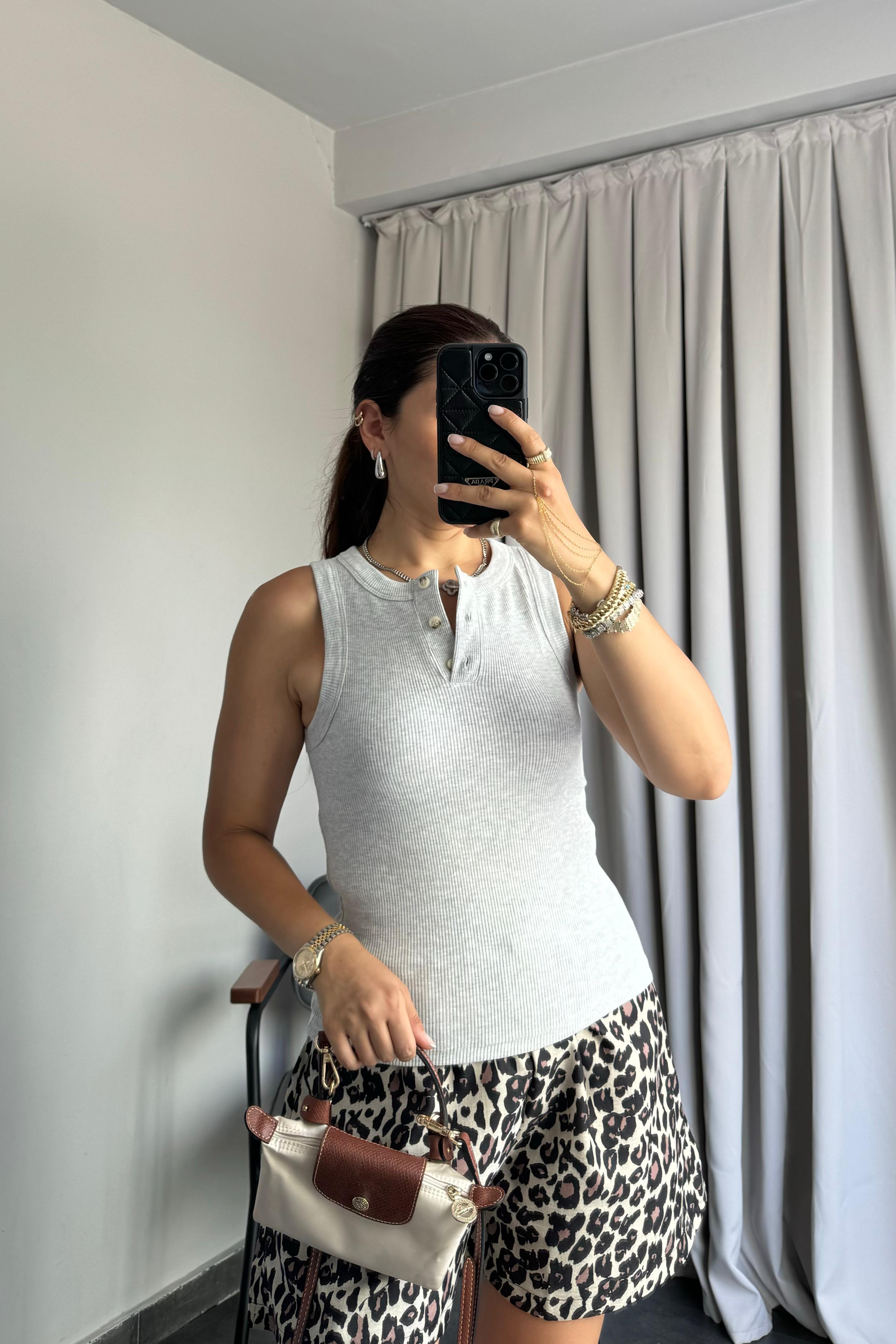 HALTER YAKA DÜĞMELİ ATLET/24083