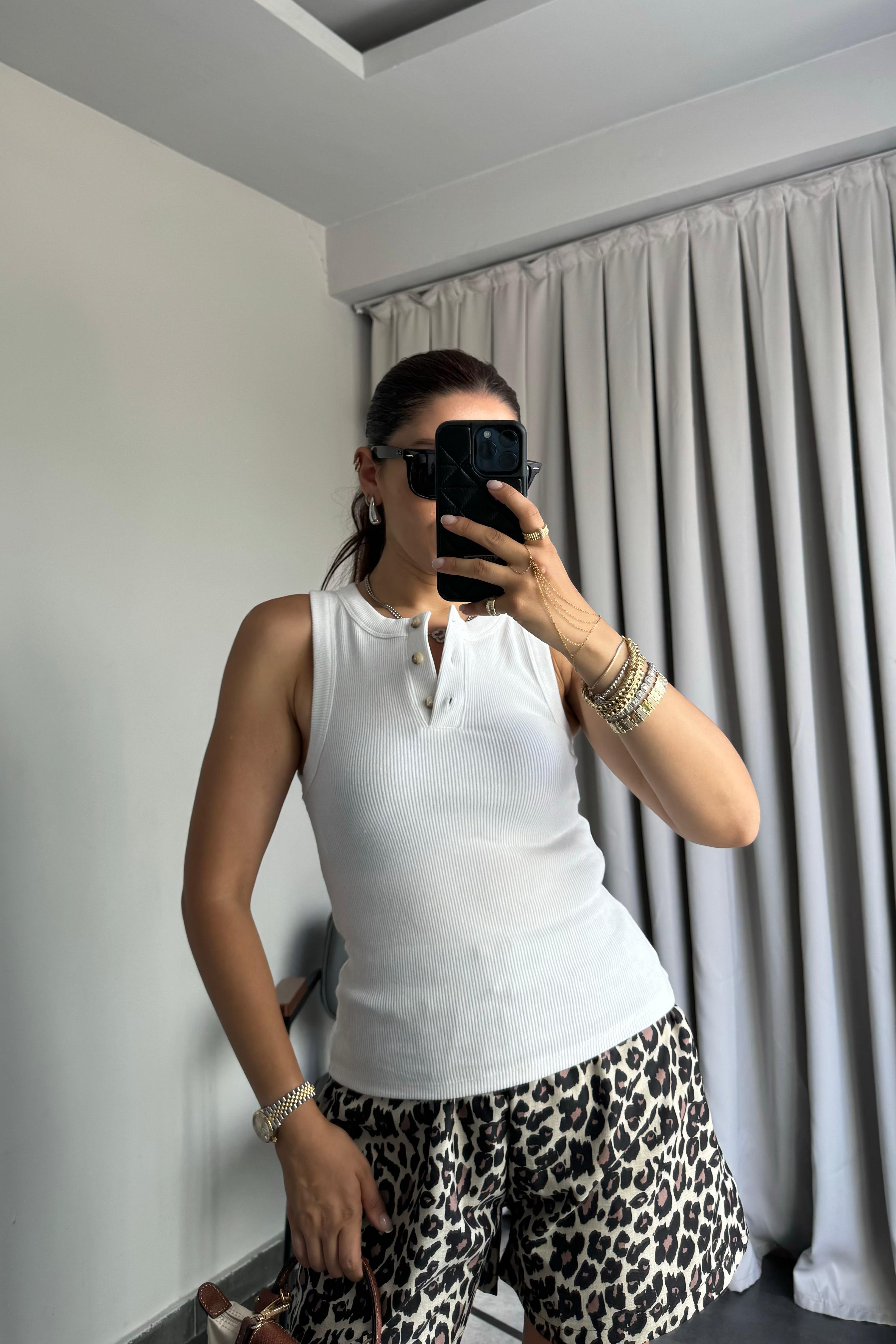 HALTER YAKA DÜĞMELİ ATLET/24083