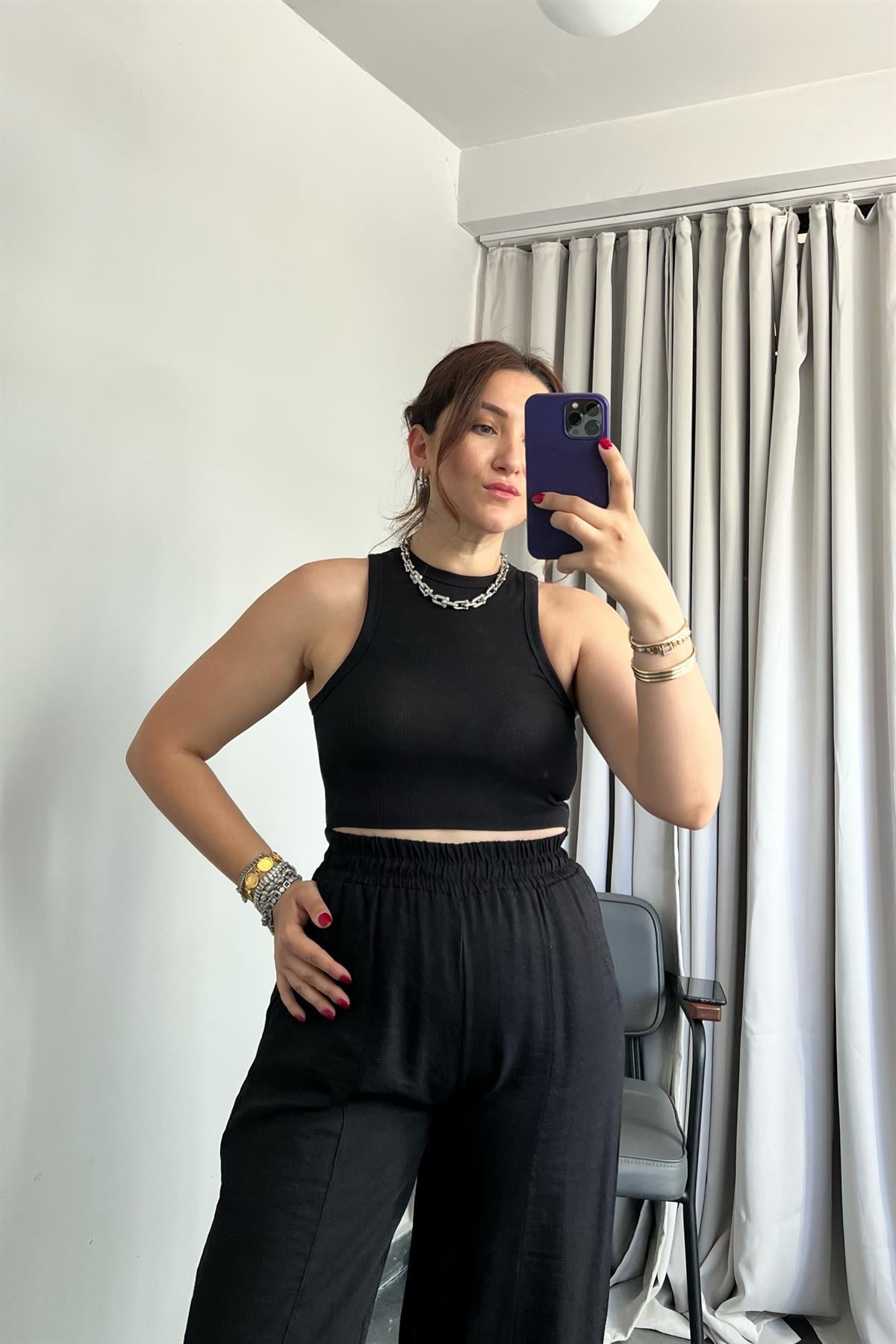 HALTER YAKA FİTİLLİ CROP