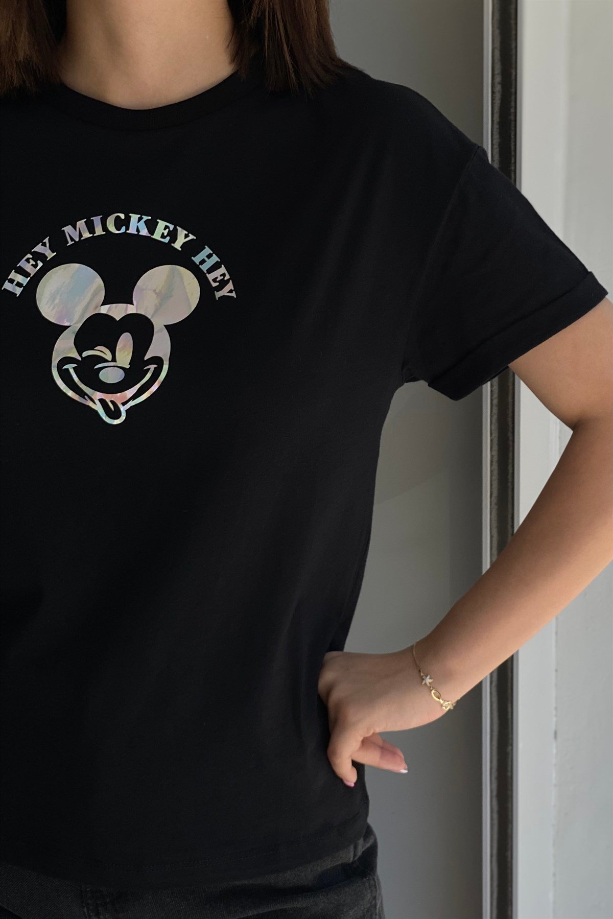 HEY MICKEY HEY BASKILI T-SHIRT
