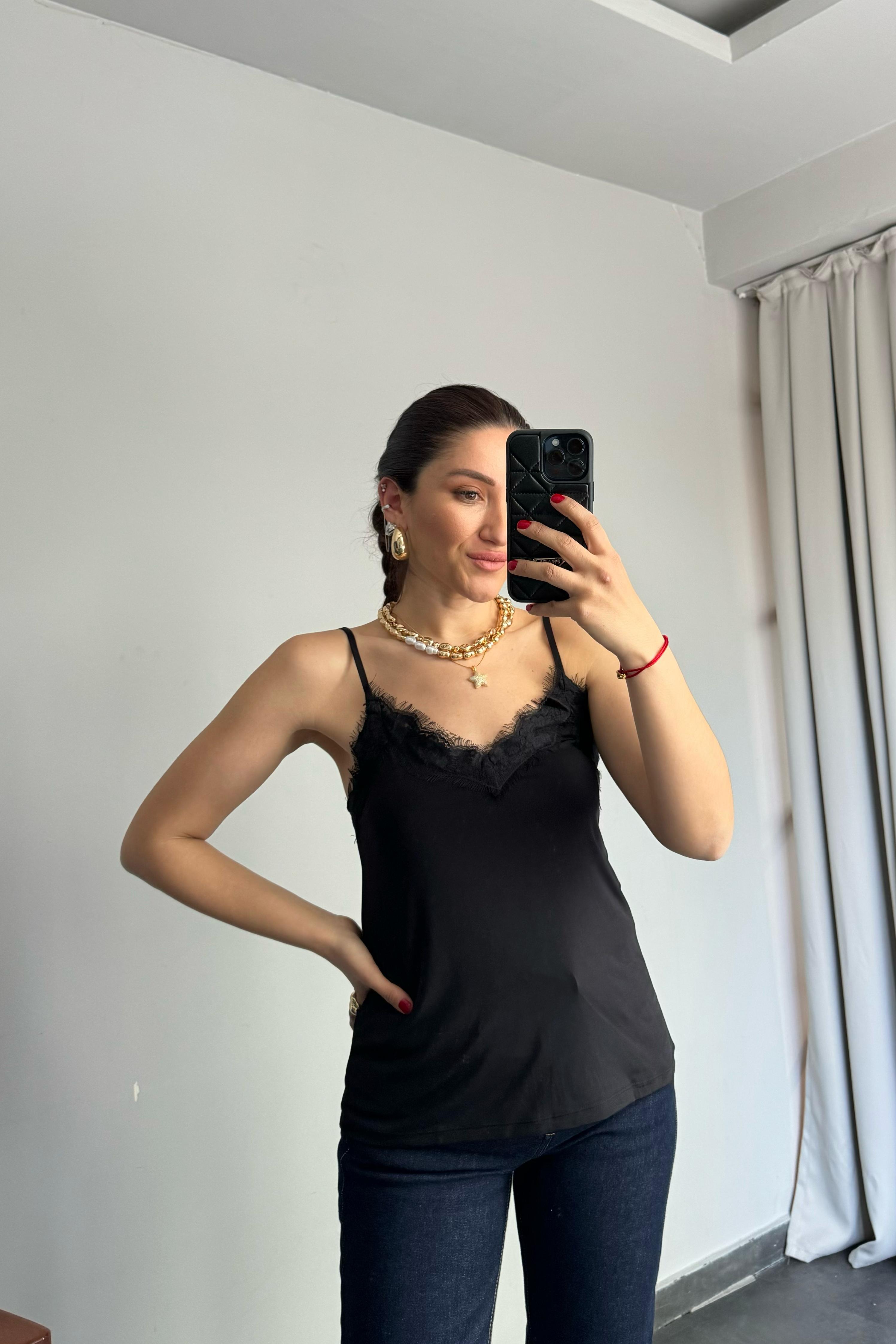 İP ASKILI ÖNÜ DANTELLİ ATLET