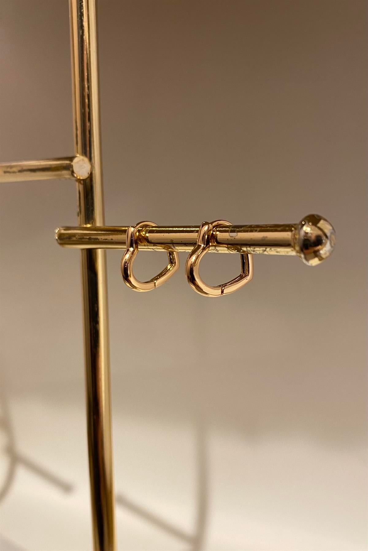 KALP MODEL HALKA KÜPE 1.2cm