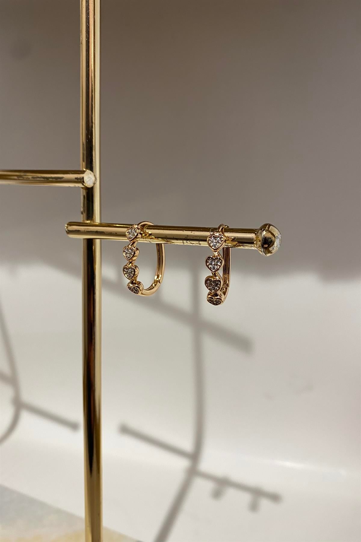 KALPLİ U MODEL HALKA KÜPE