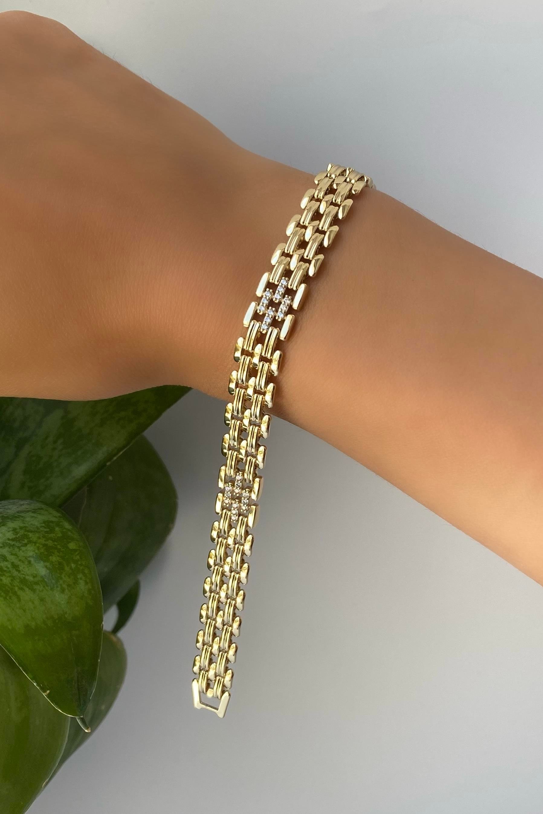 KARE ÖRGÜ BİLEZİK