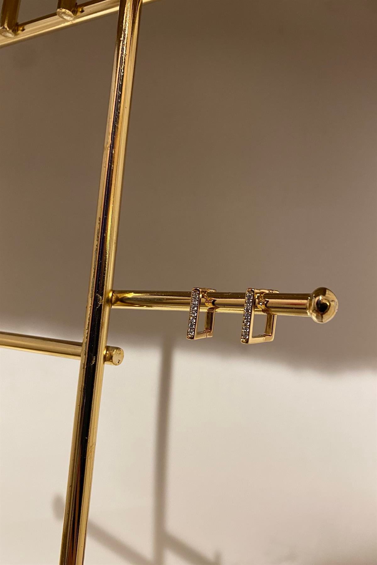 KARE TAŞLI HALKA KÜPE 1,2cm