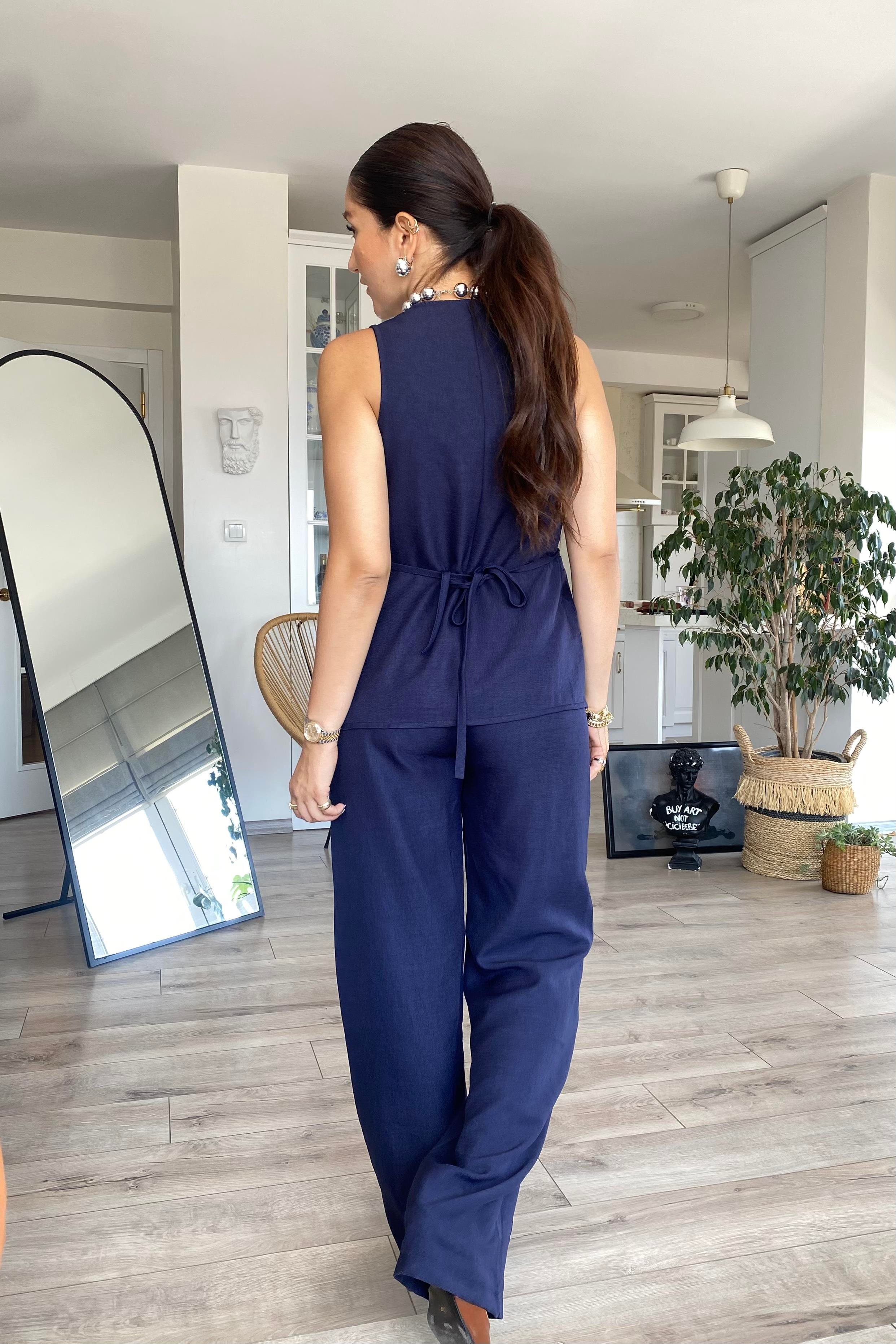KARE YAKA BAĞLAMALI TAKIM/0242