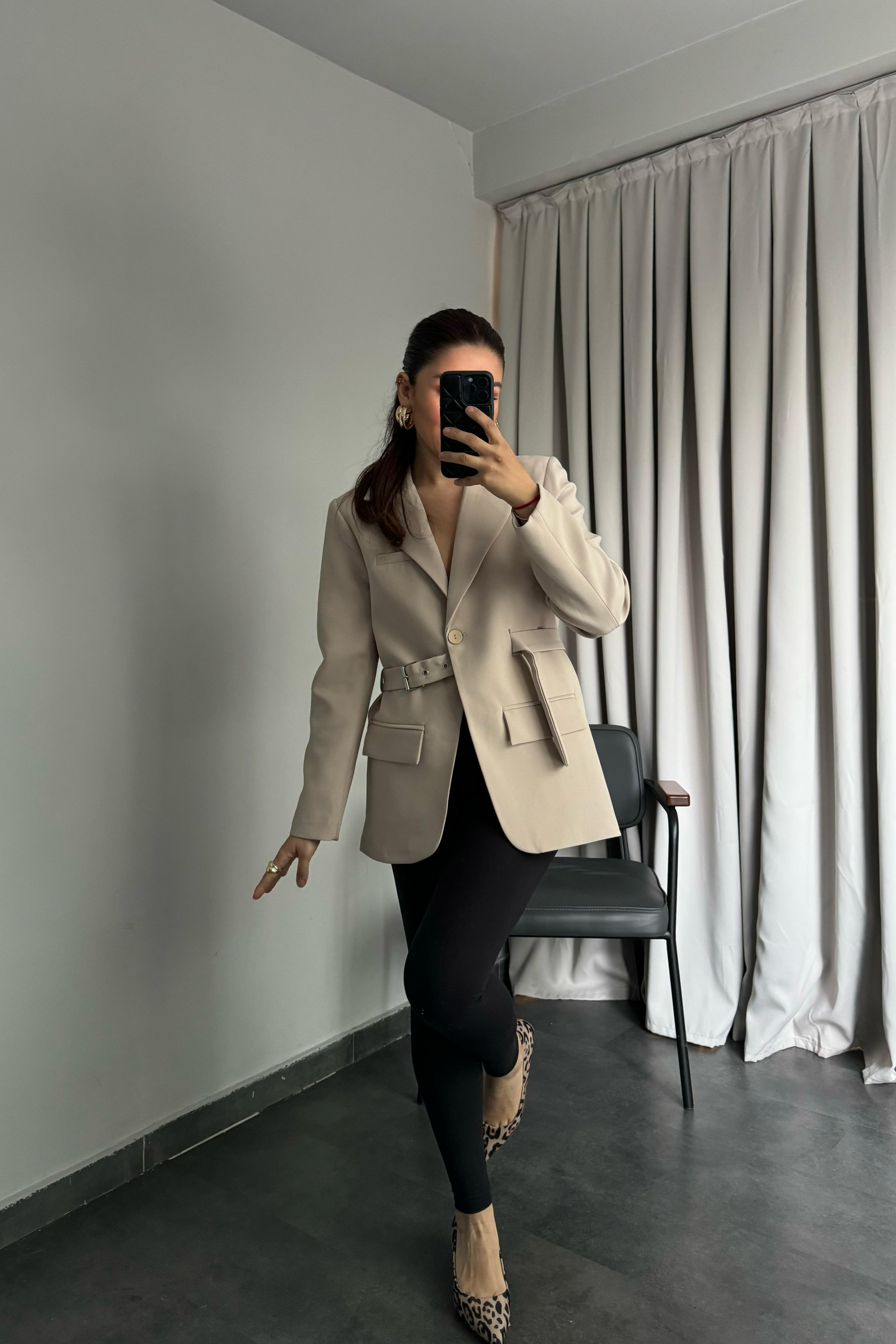 KENDİNDEN KEMERLİ BLAZER CEKET/9367