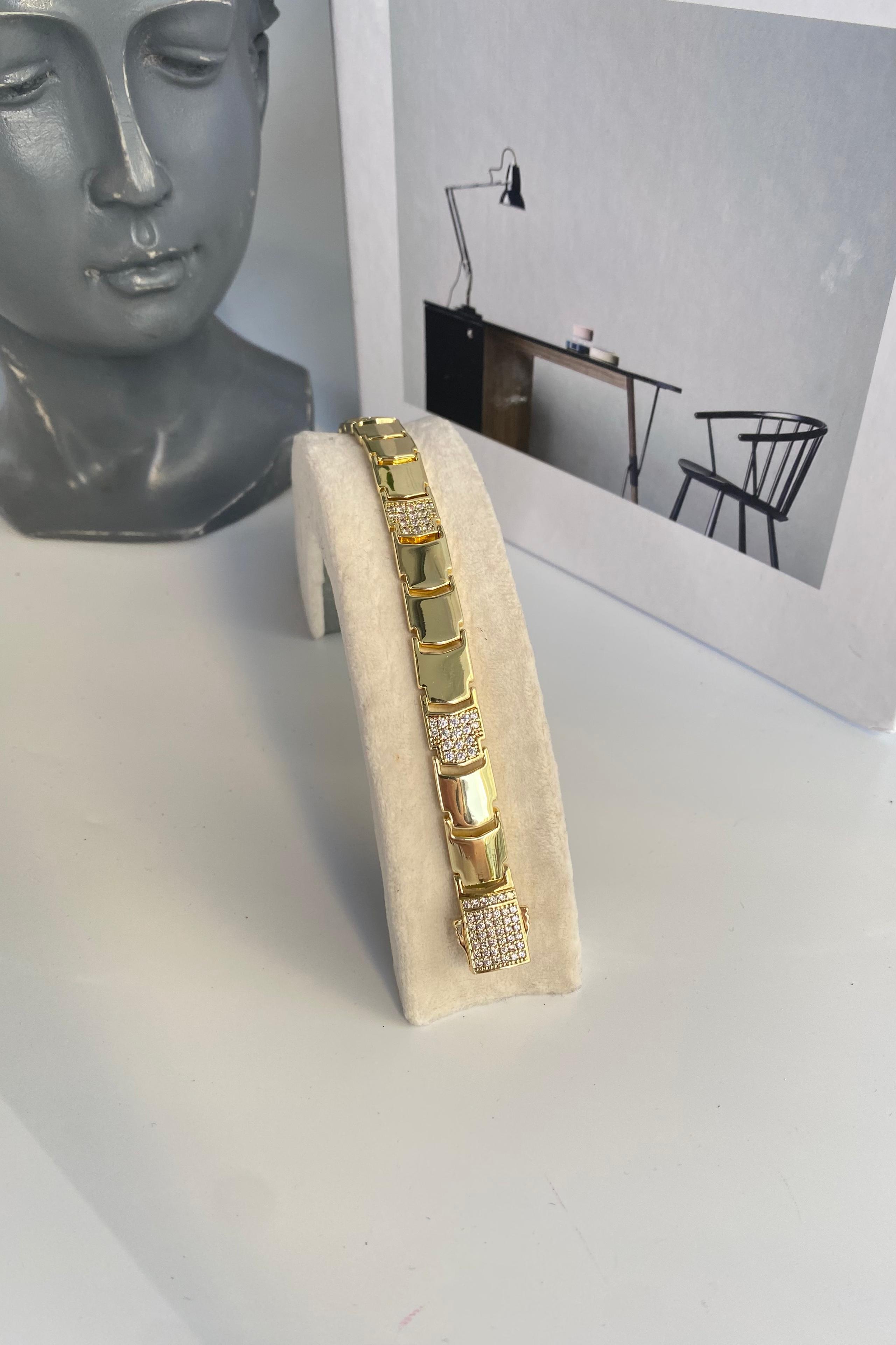 KİLİT KAPAMA PLAKA BİLEZİK