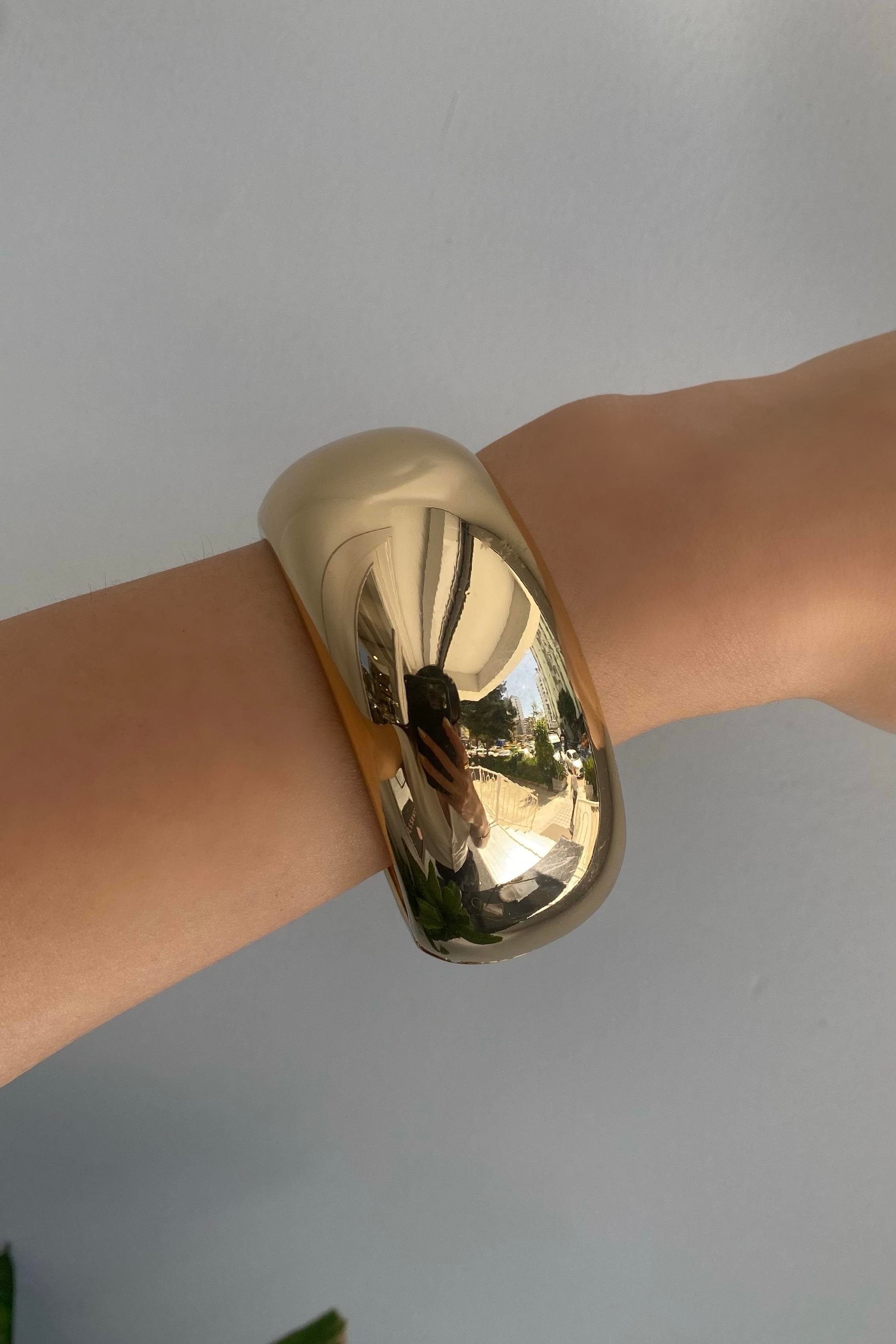 MEGA BOMBELİ BİLEZİK