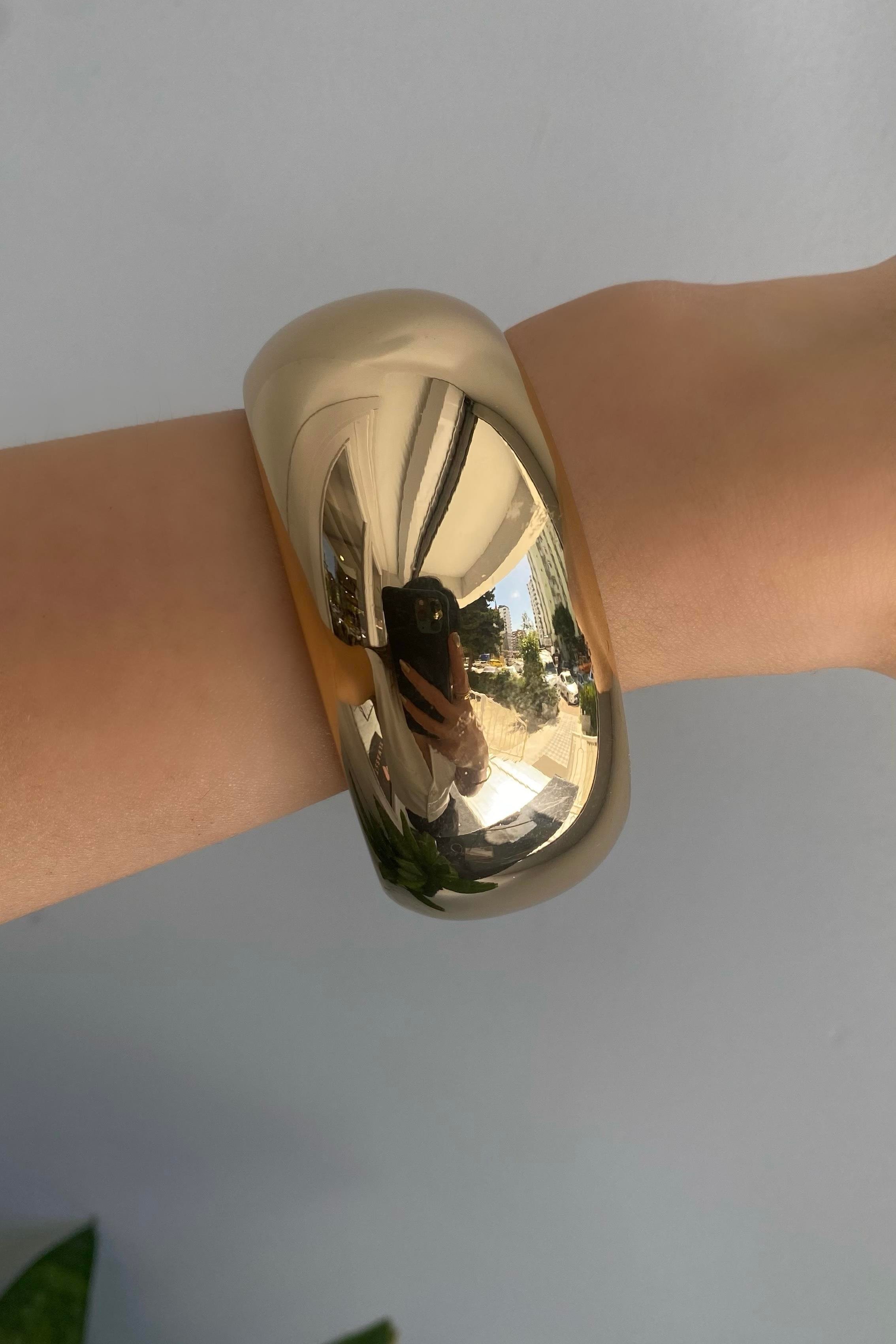 MEGA BOMBELİ BİLEZİK