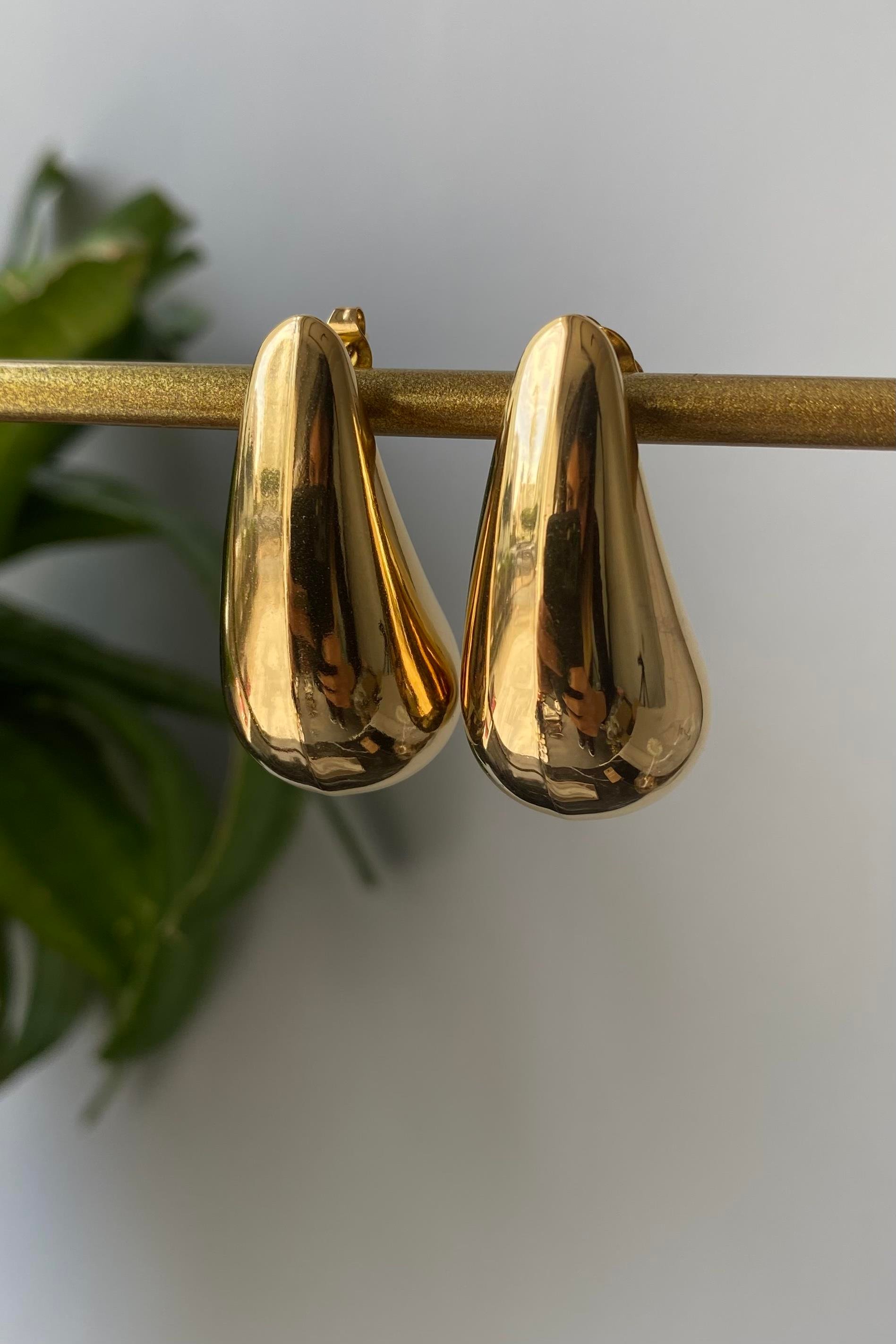 MEGA MARKA DAMLA KÜPE