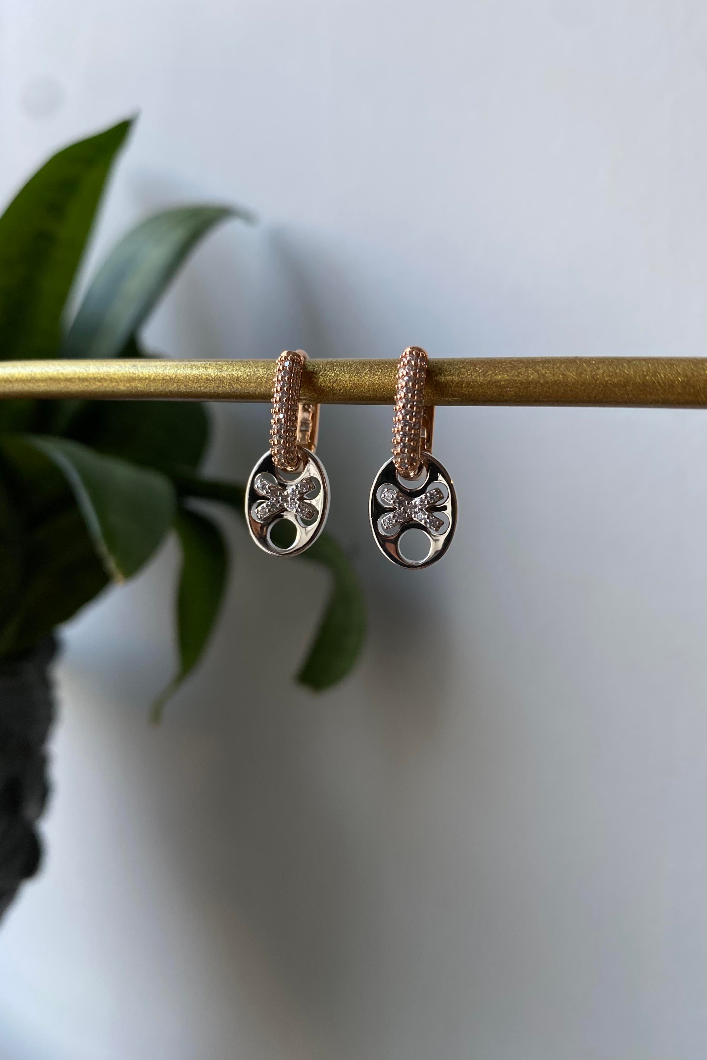 MERS TAŞLI ÇAPRAZ MODEL KÜPE