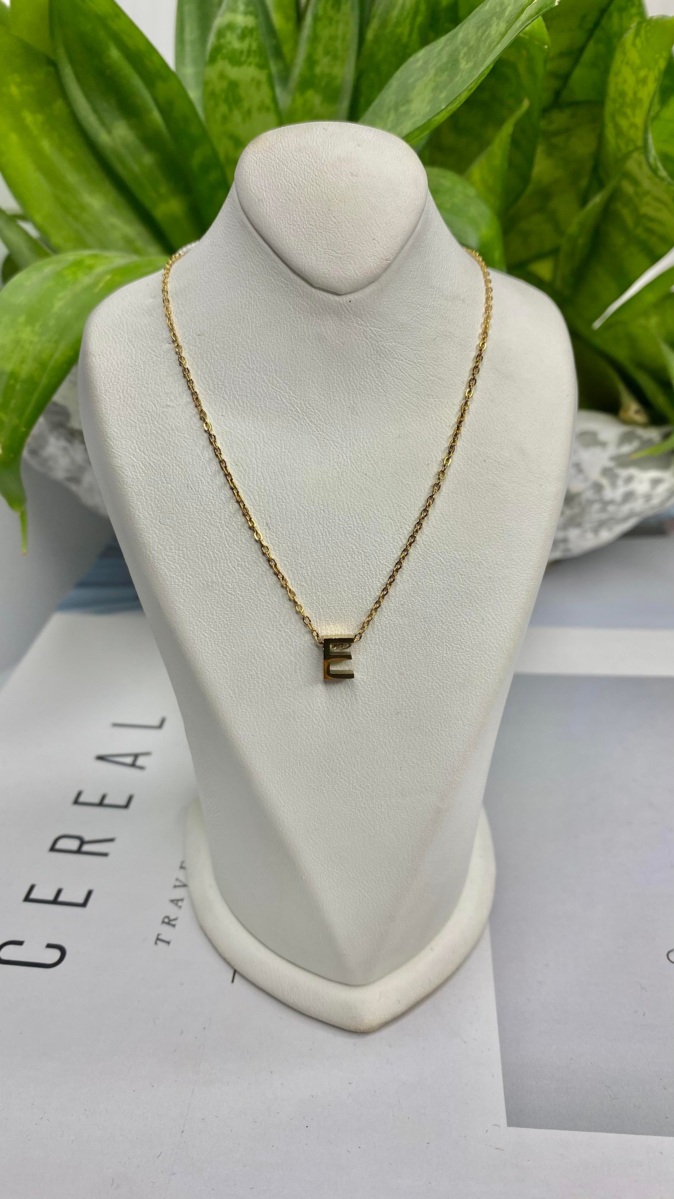 MİNİMAL HARF KOLYE E