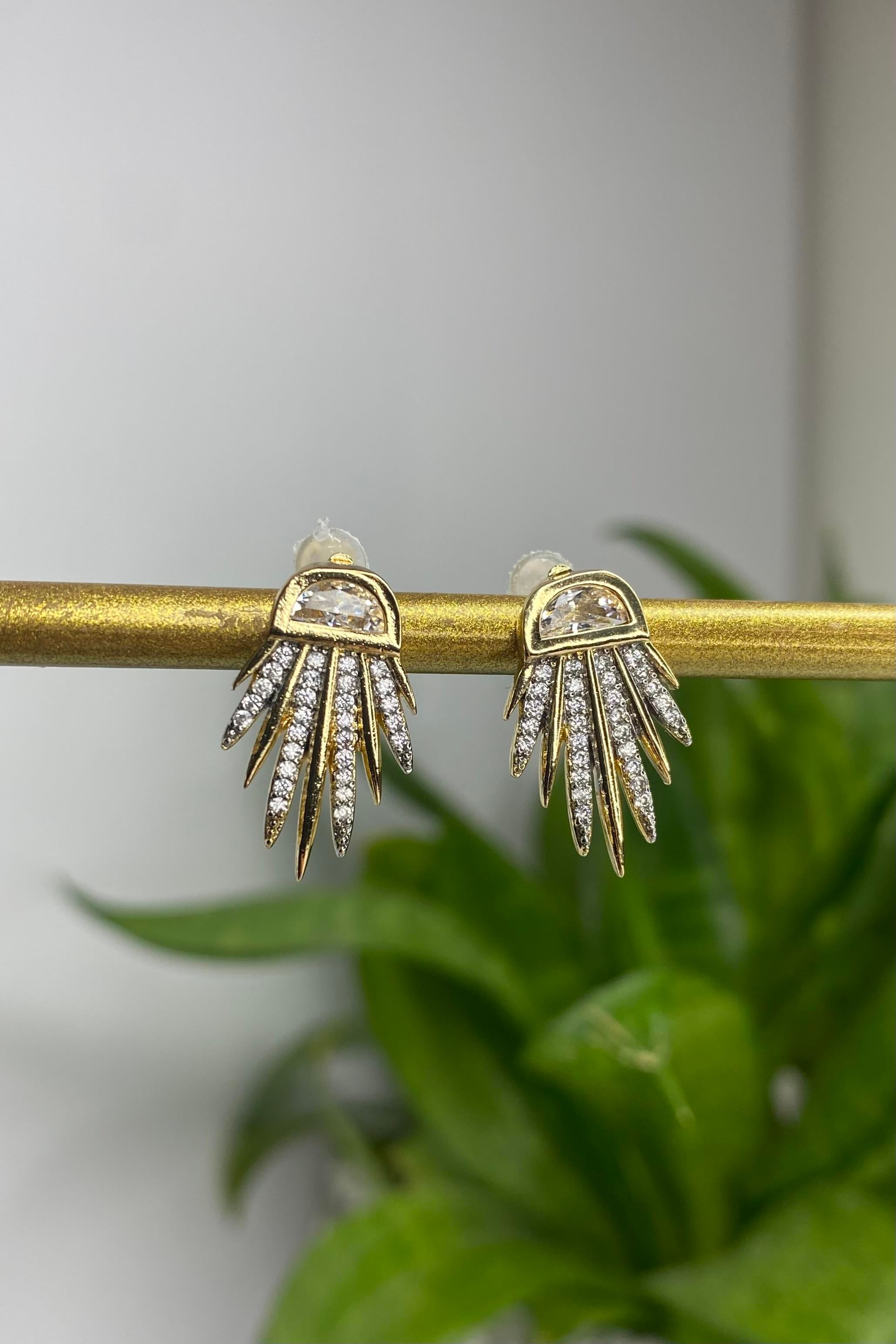 MİNİMAL TAŞ DİKEN KÜPE