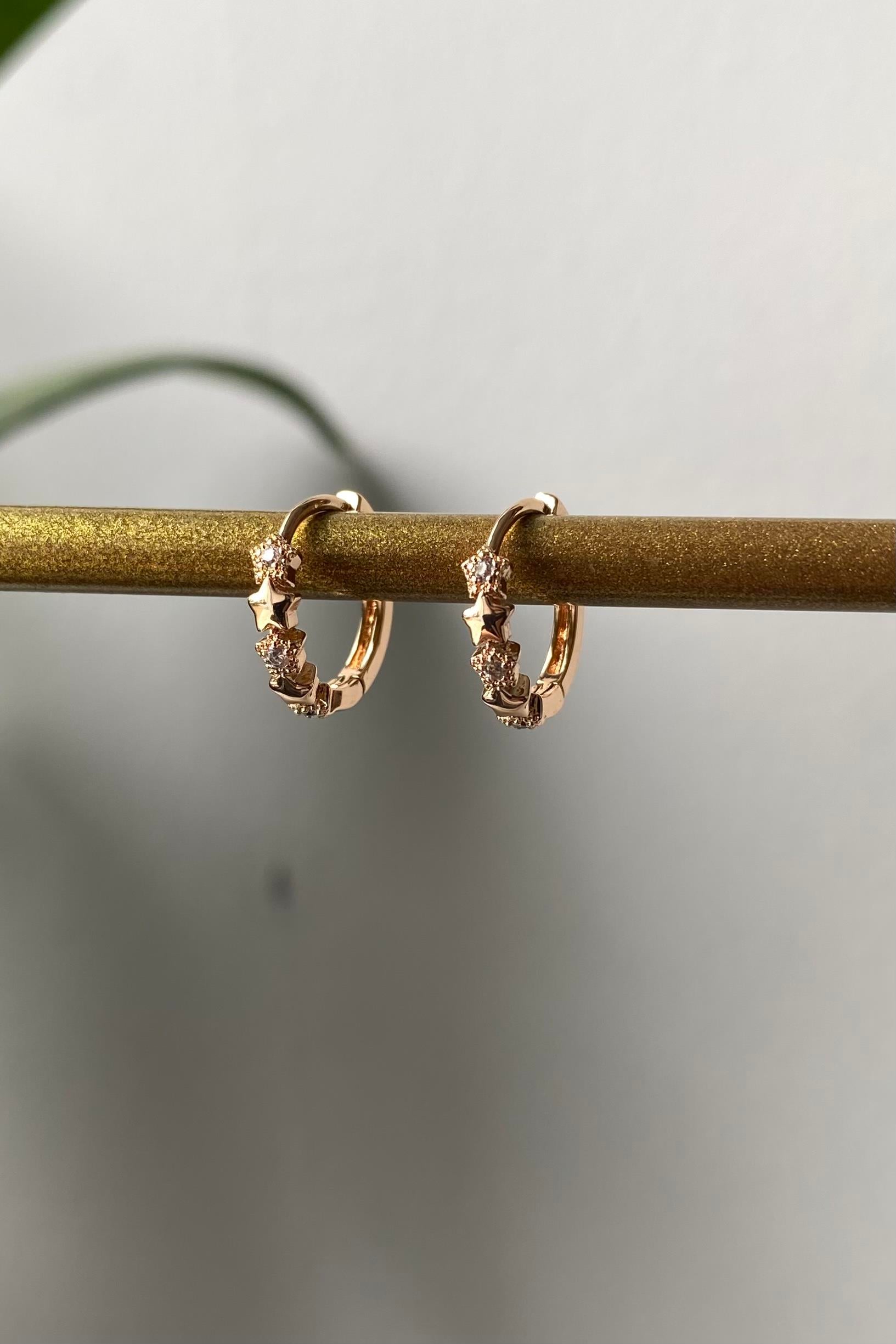 MİNİMAL YILDIZ HALKA KÜPE 1CM