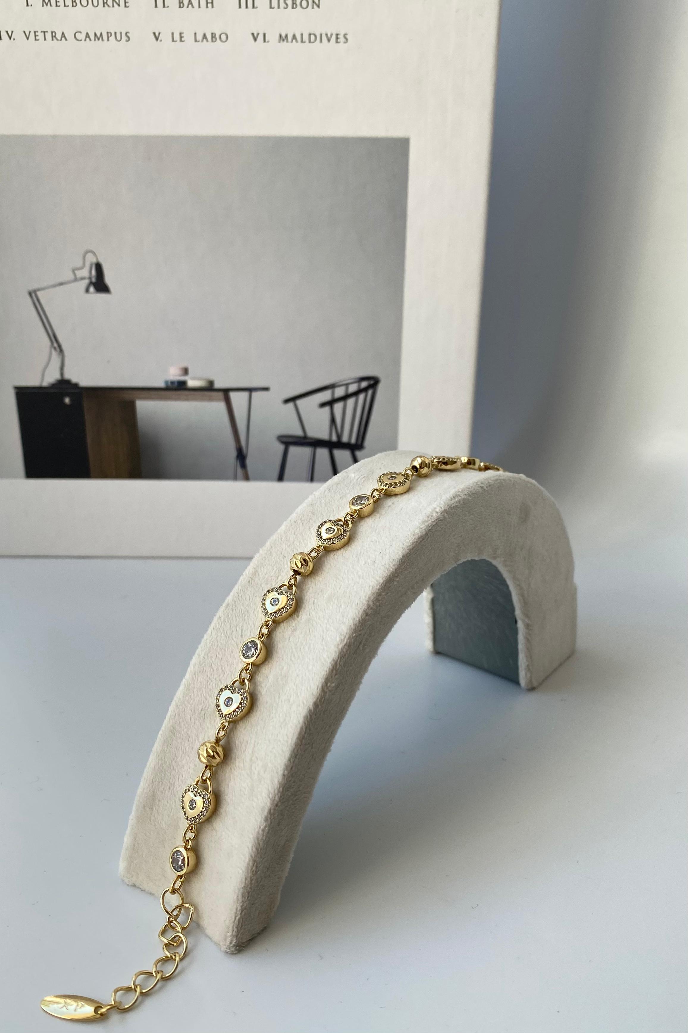 NOKTA TAŞLI KALP BİLEZİK