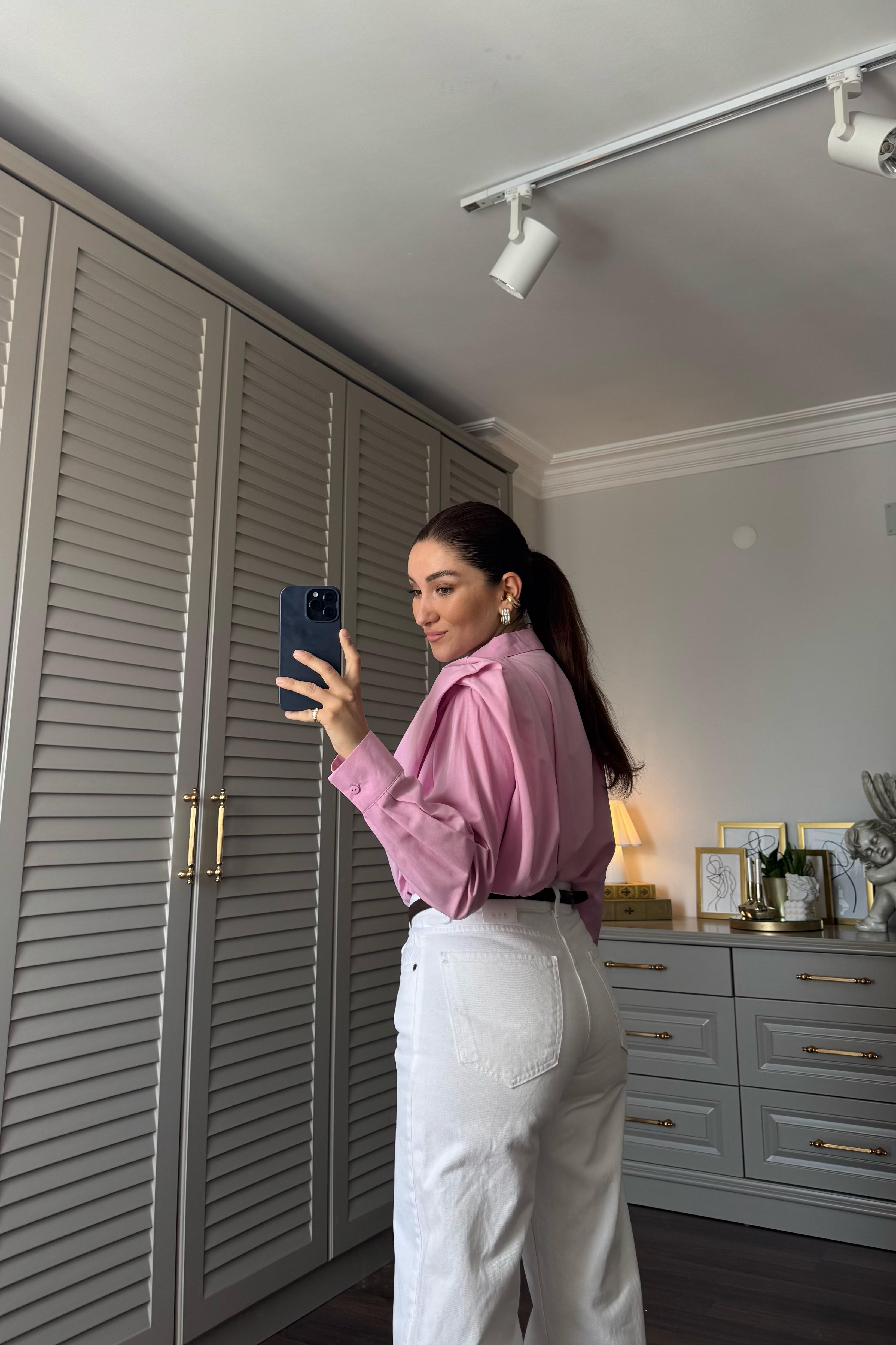 OMUZ DETAYLI GÖMLEK / 70195