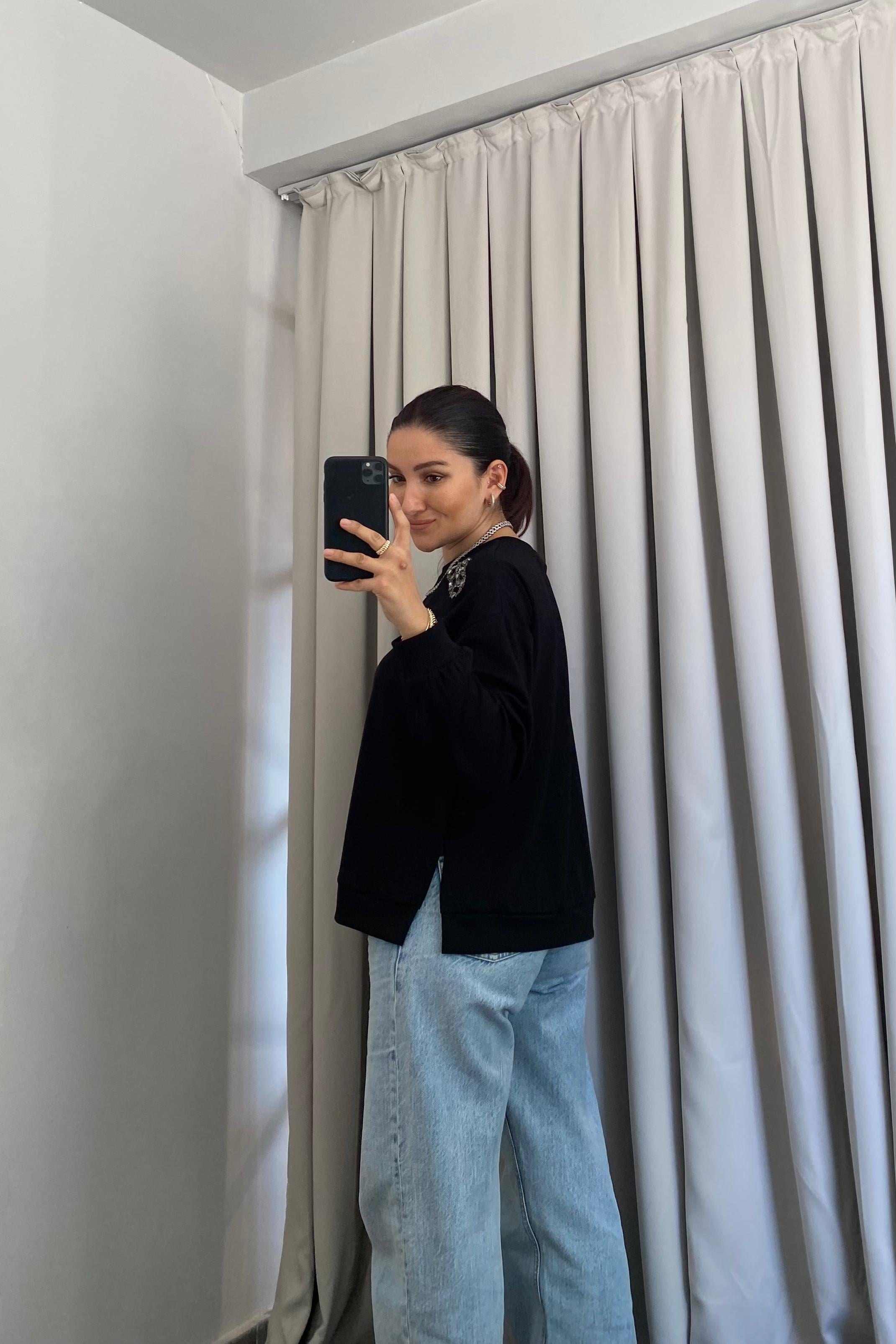 OMUZU TAŞLI İPEKYOL SWEATSHIRT