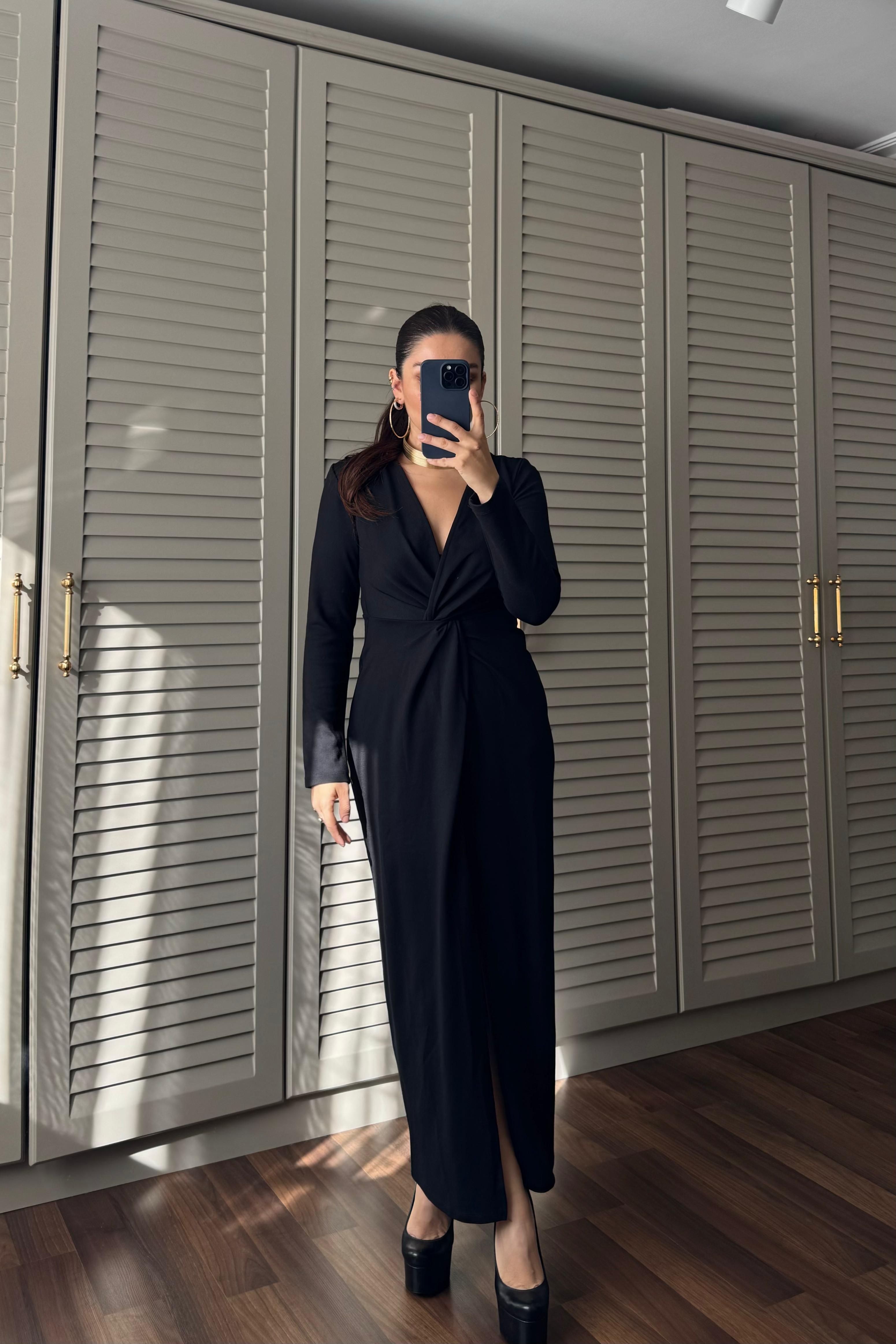 ÖNÜ DÜĞÜMLÜ ÇELİK ELBİSE/282069