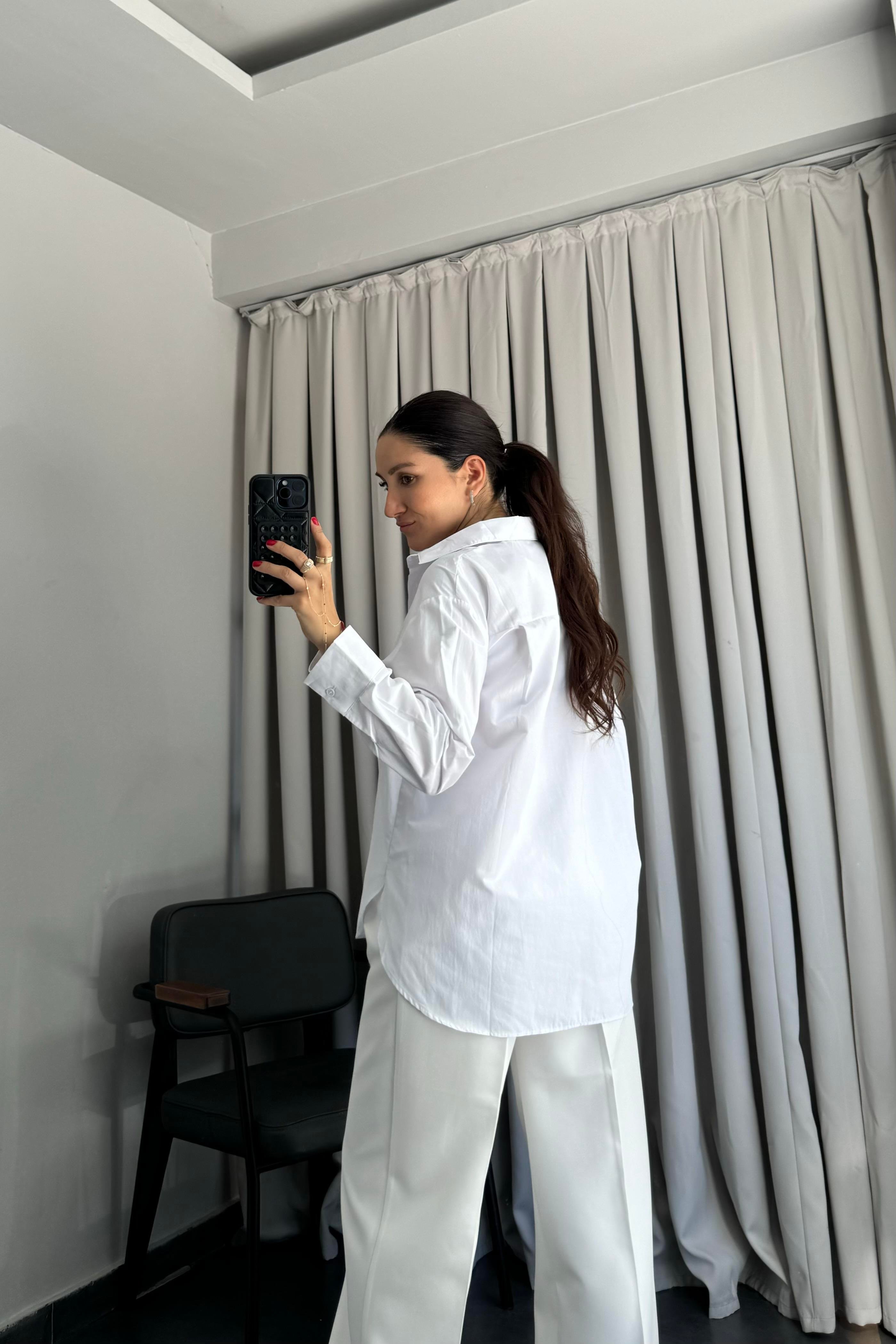 OVAL KESİM GÖMLEK/3005