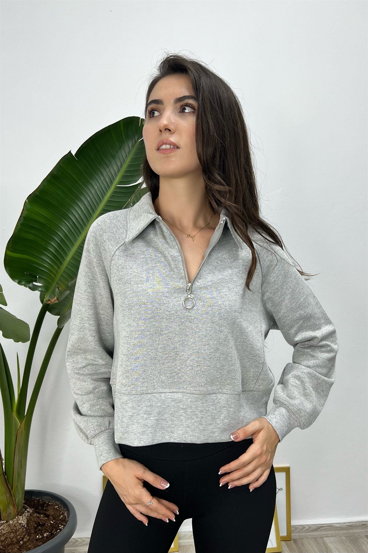 POLO YAKA UZUN KOL SWEATSHIRT